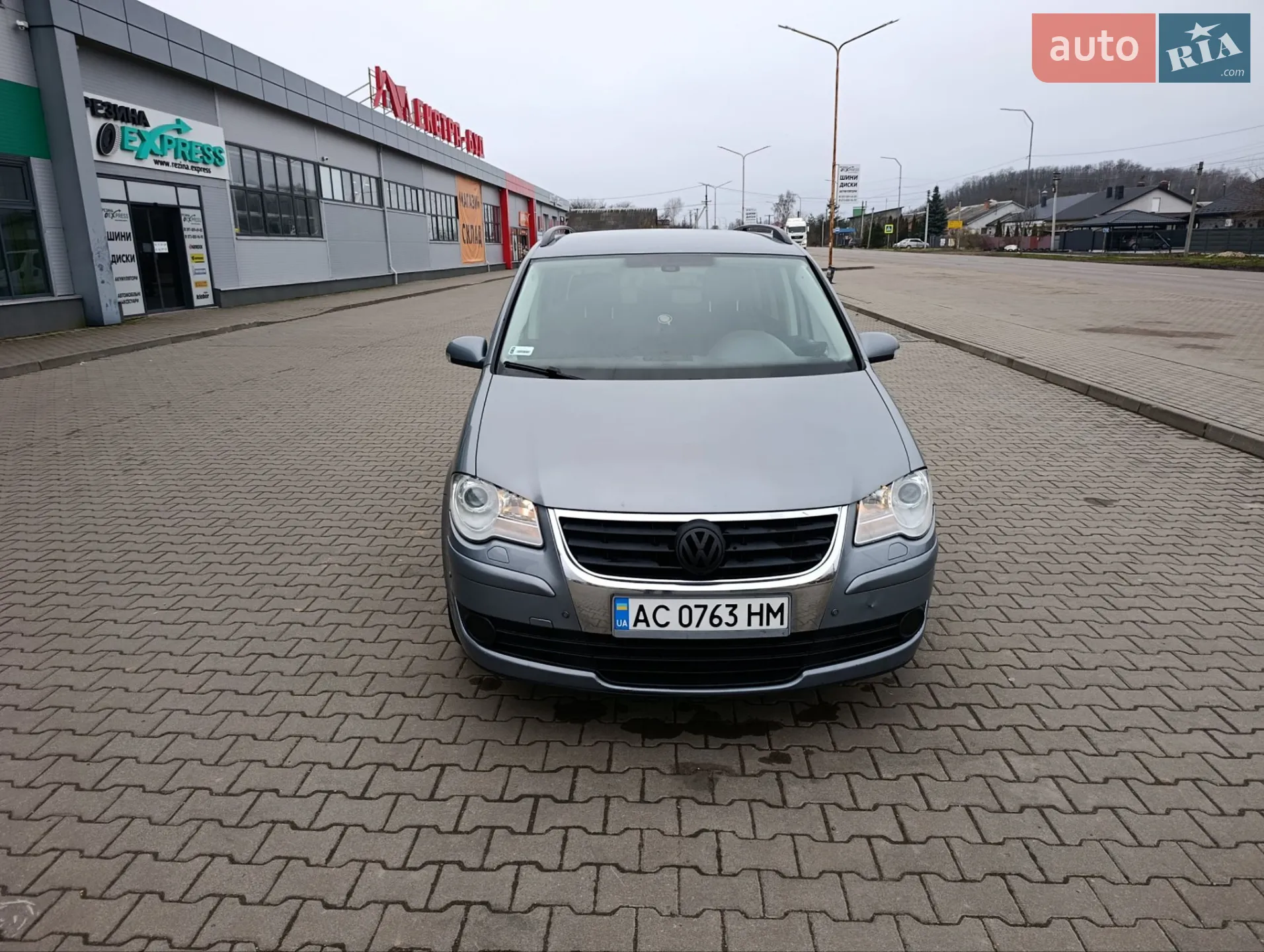 Volkswagen Touran, 2008