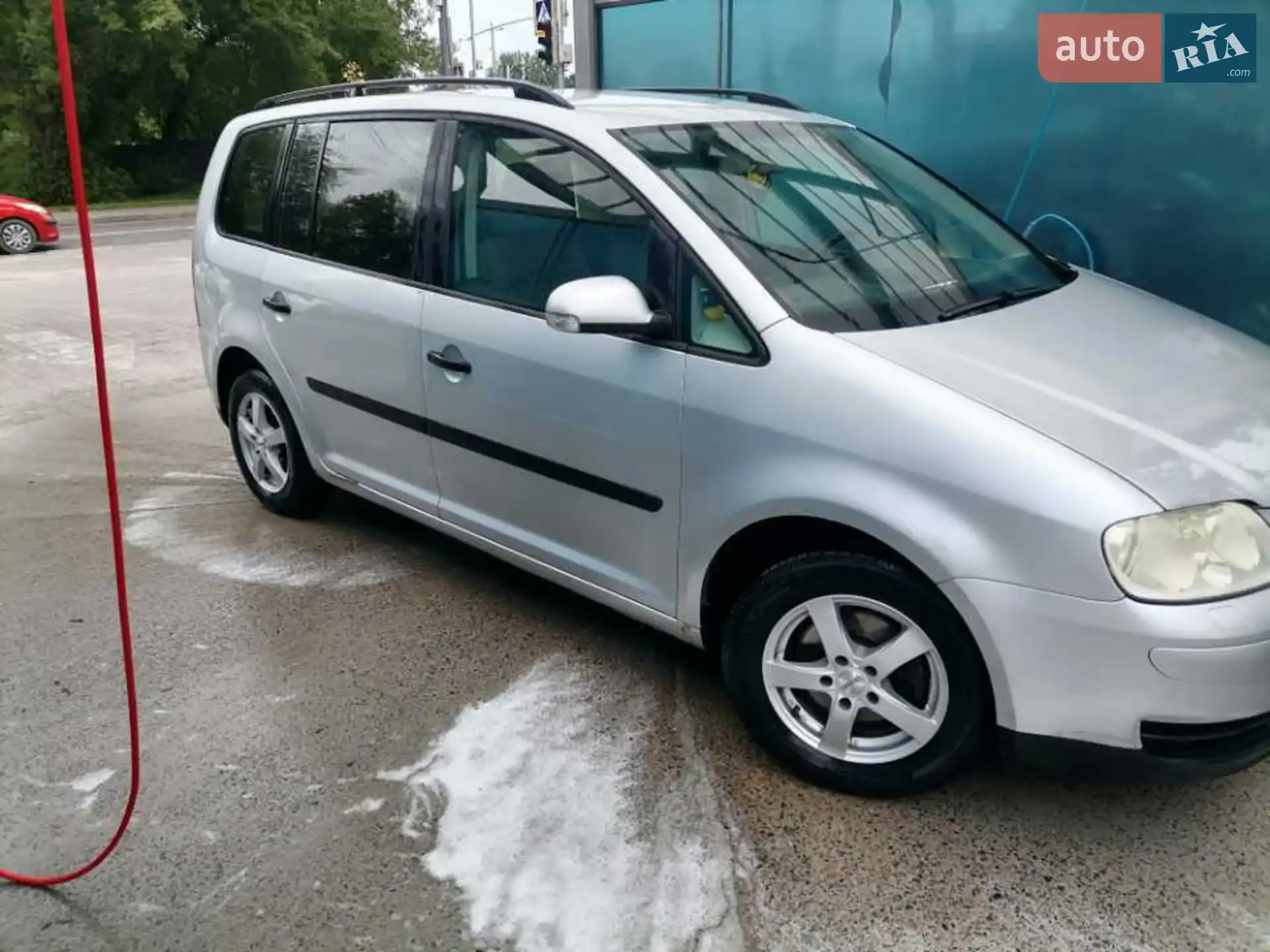 Volkswagen Touran, 2004