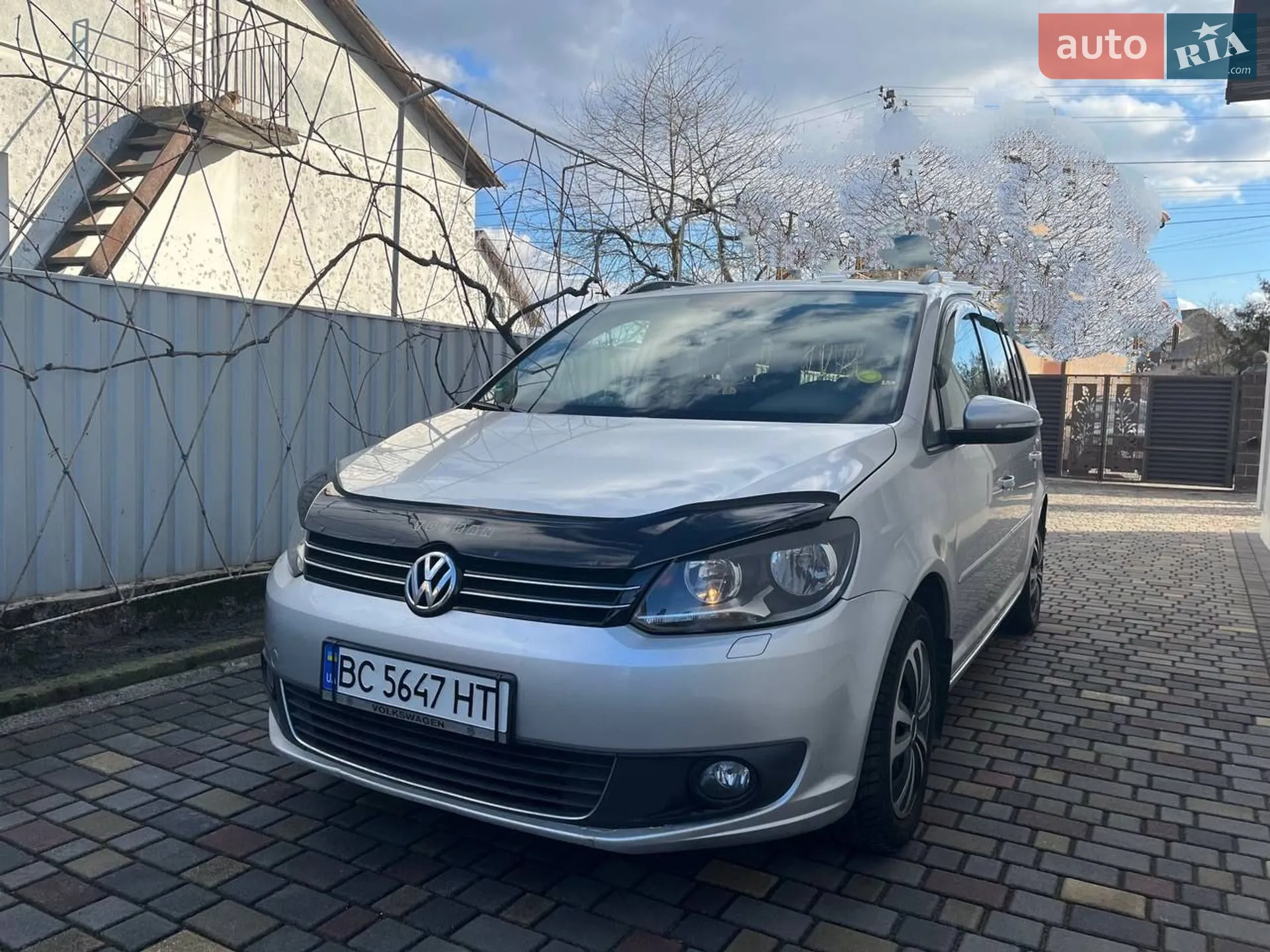 Volkswagen Touran, 2011
