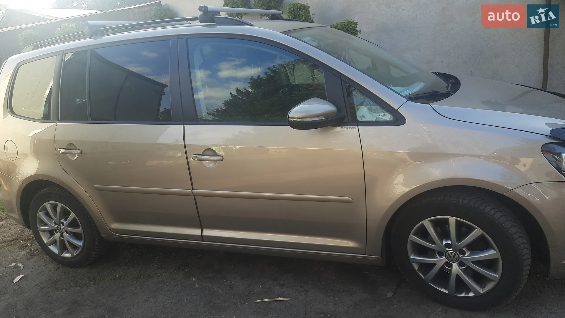 Volkswagen Touran, 2014