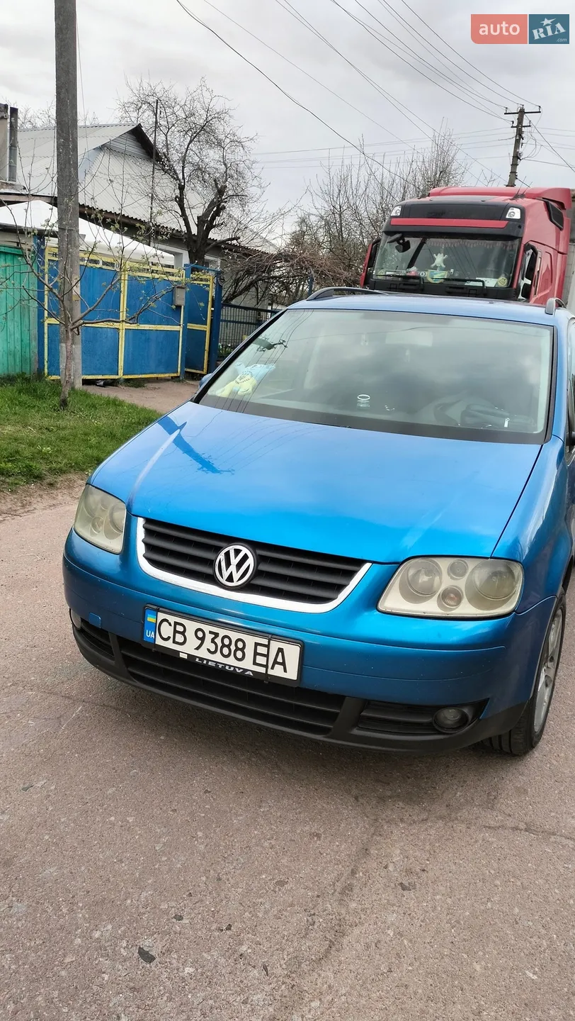 Volkswagen Touran, 2003
