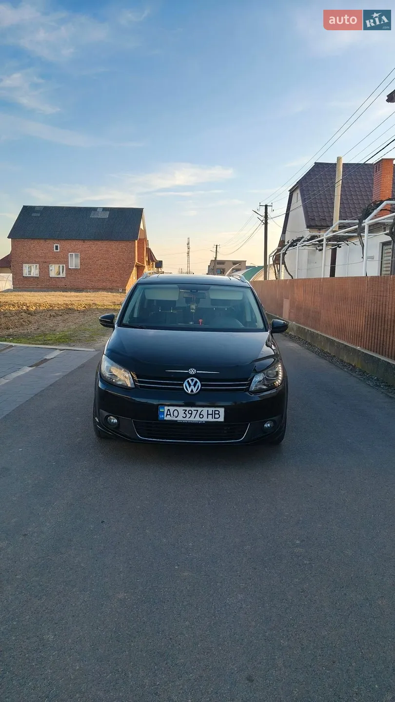 Volkswagen Touran, 2013