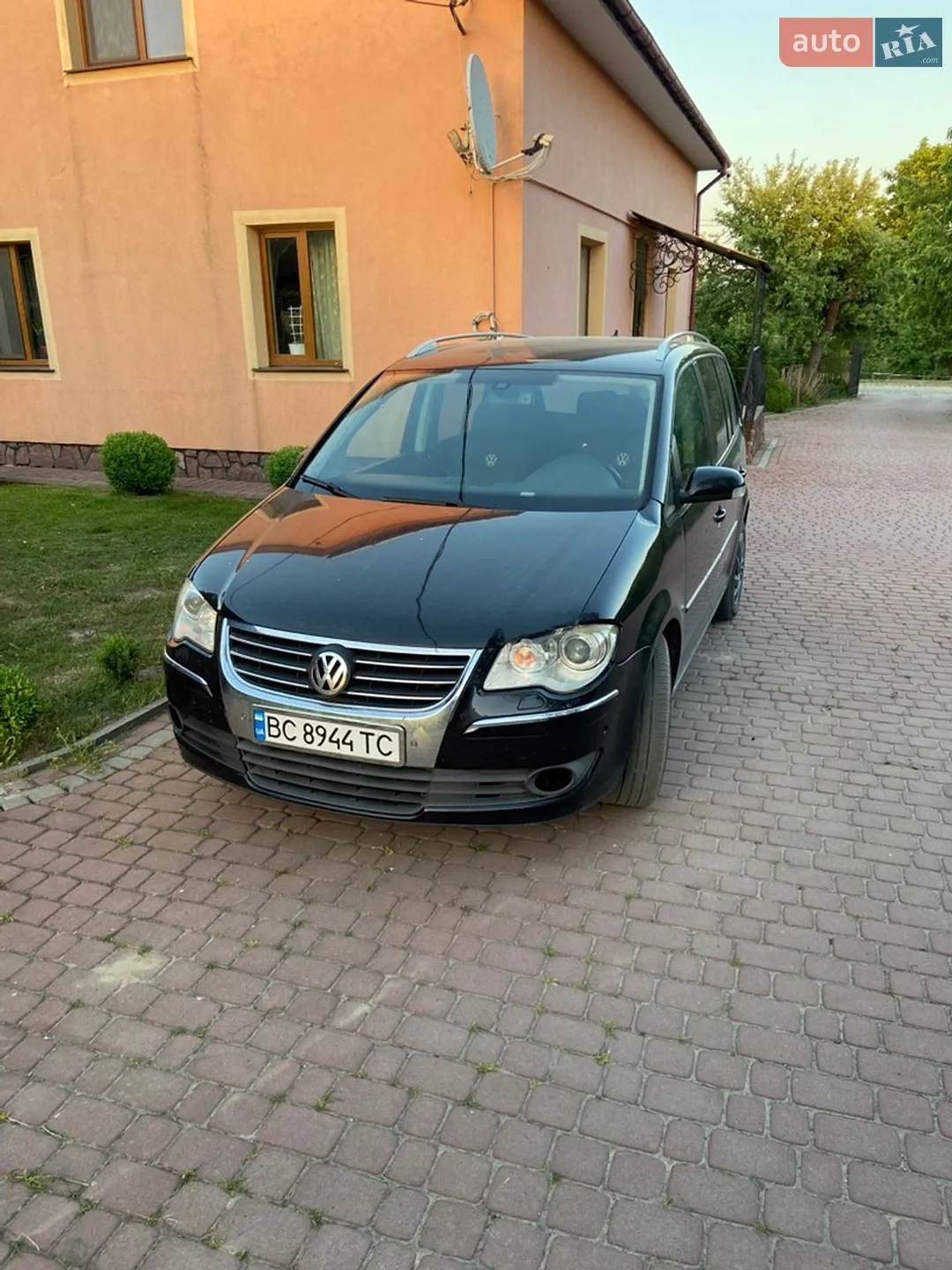 Volkswagen Touran, 2009