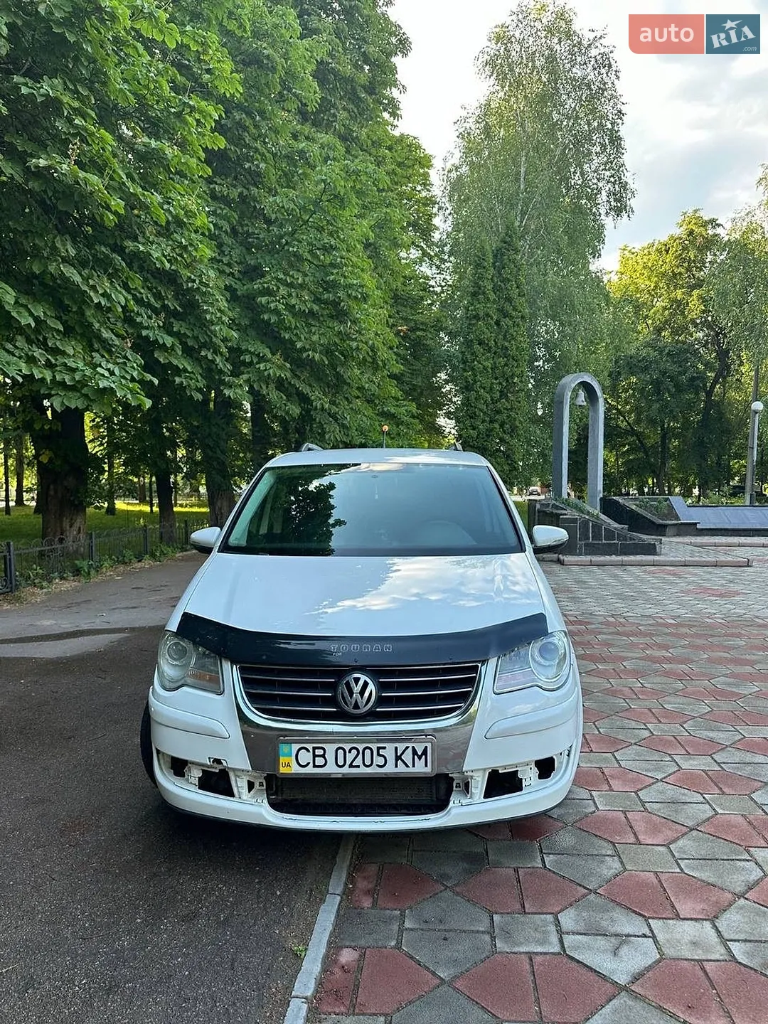 Volkswagen Touran, 2010