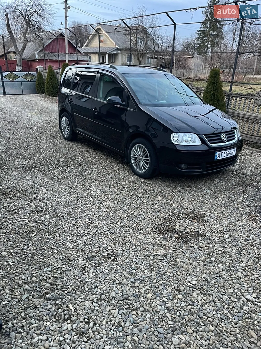 Volkswagen Touran, 2004