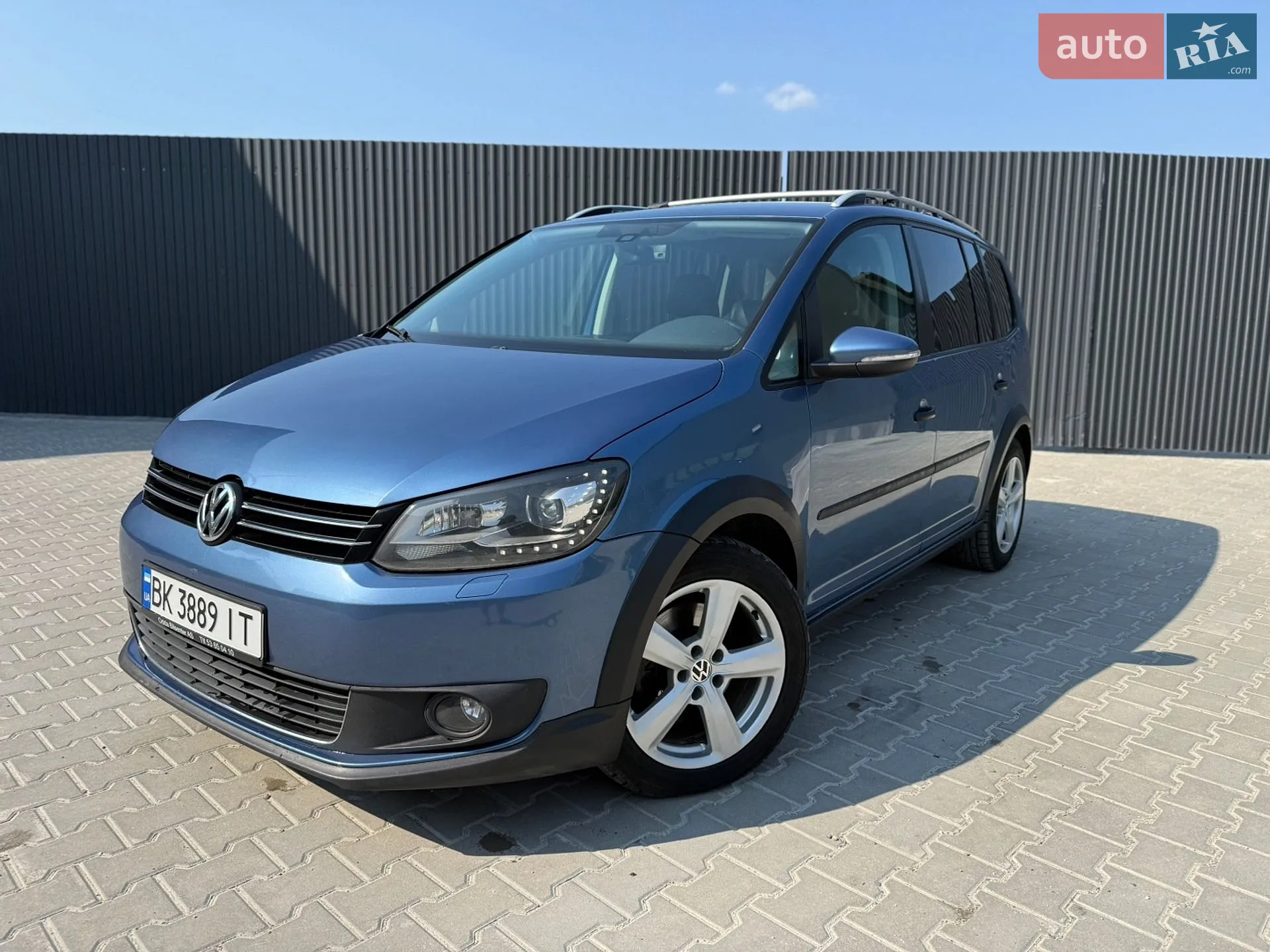 Volkswagen Touran, 2011