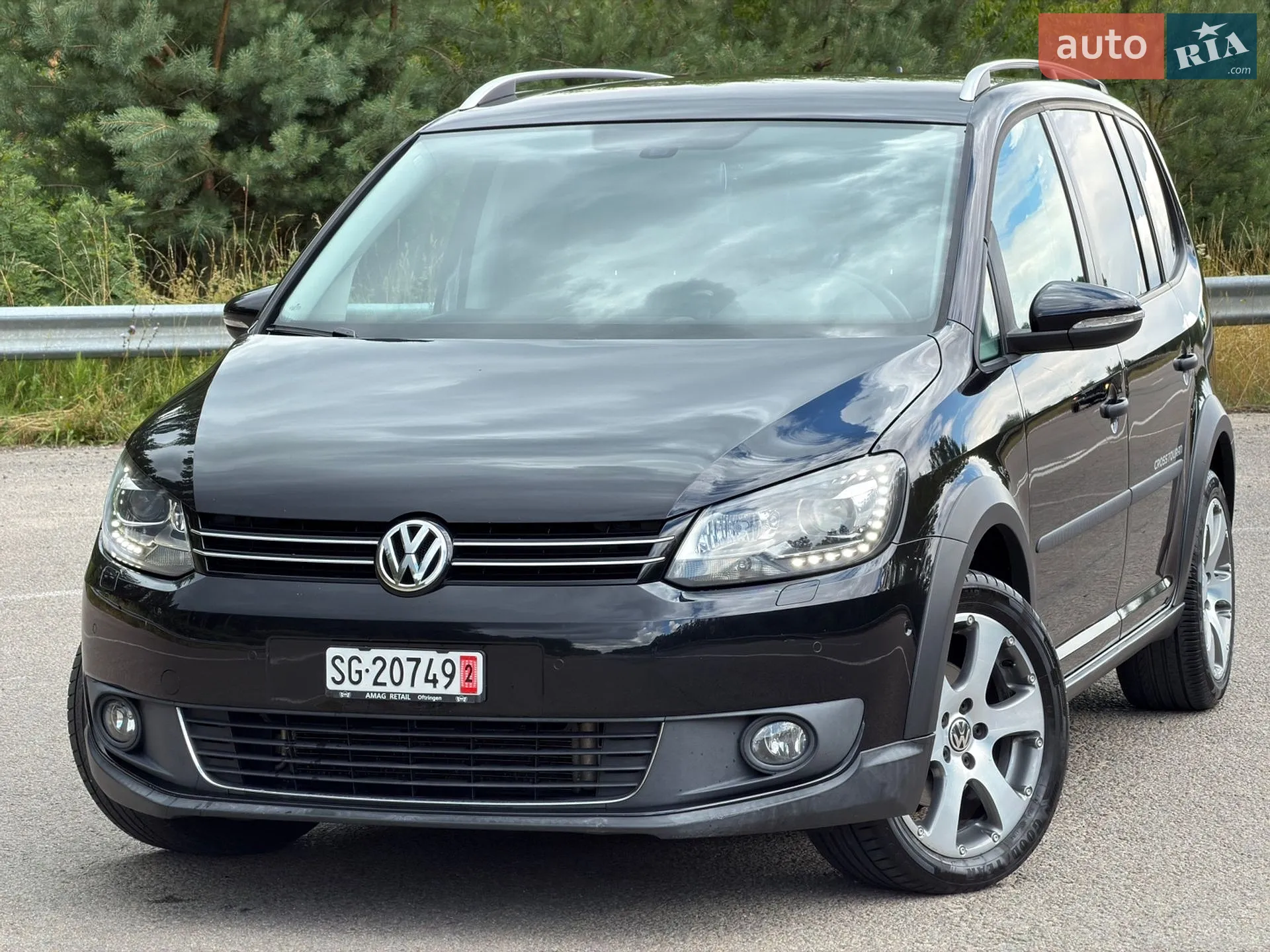 Volkswagen Touran, 2011