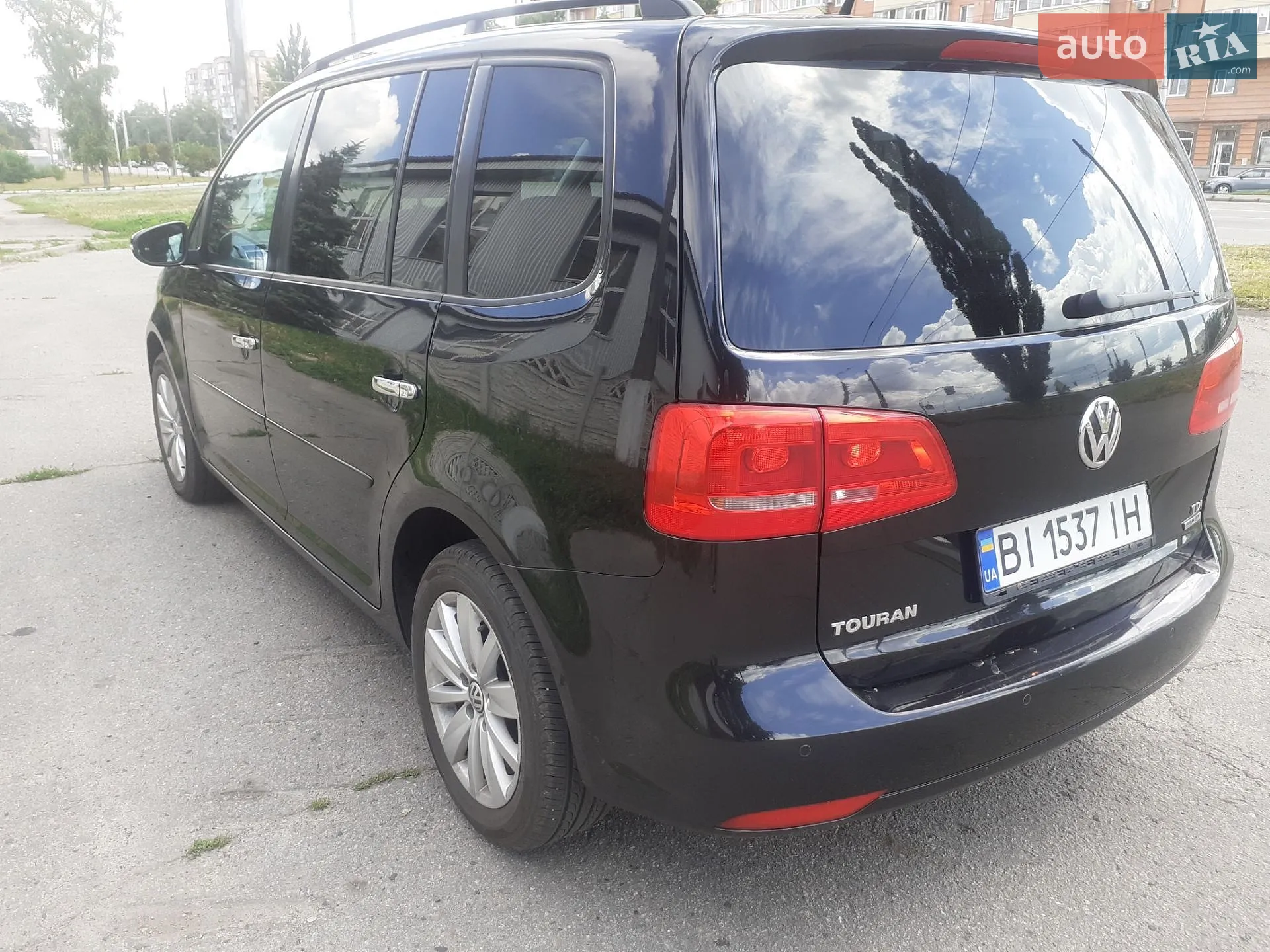 Volkswagen Touran, 2010