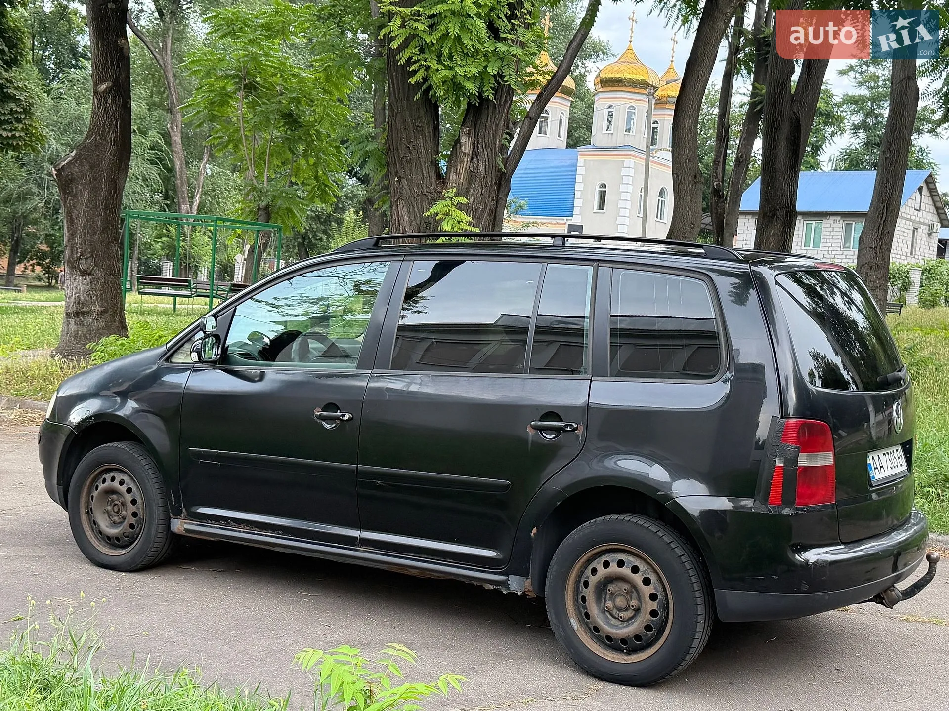 Volkswagen Touran, 2004