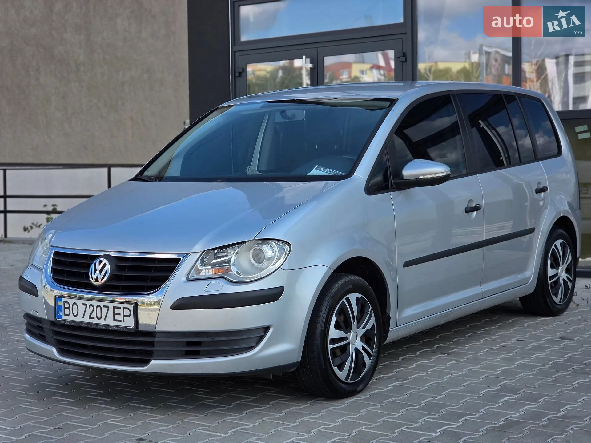 Volkswagen Touran, 2009