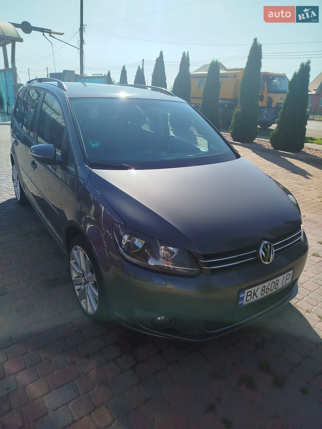 Volkswagen Touran, 2011