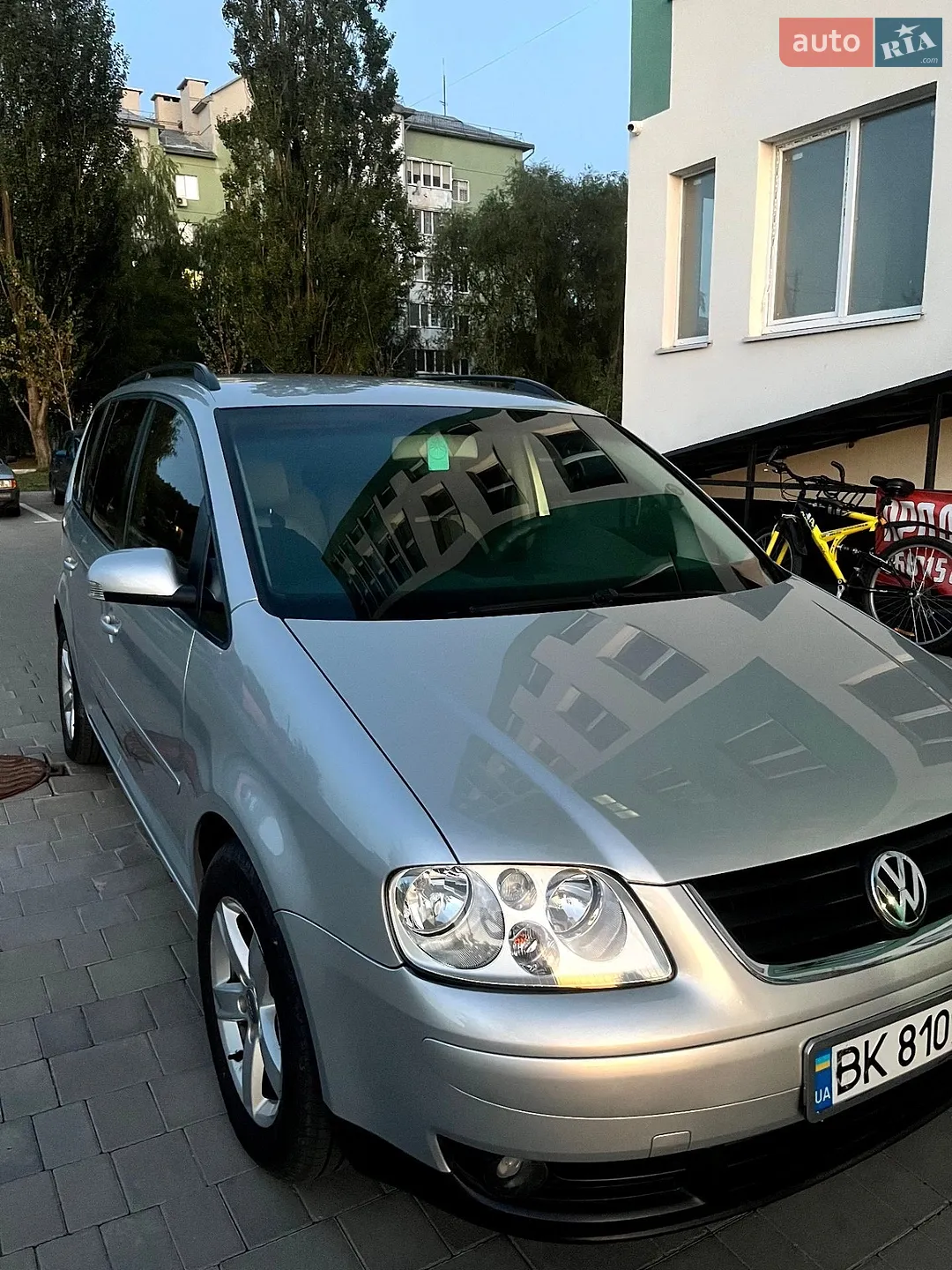 Volkswagen Touran, 2003