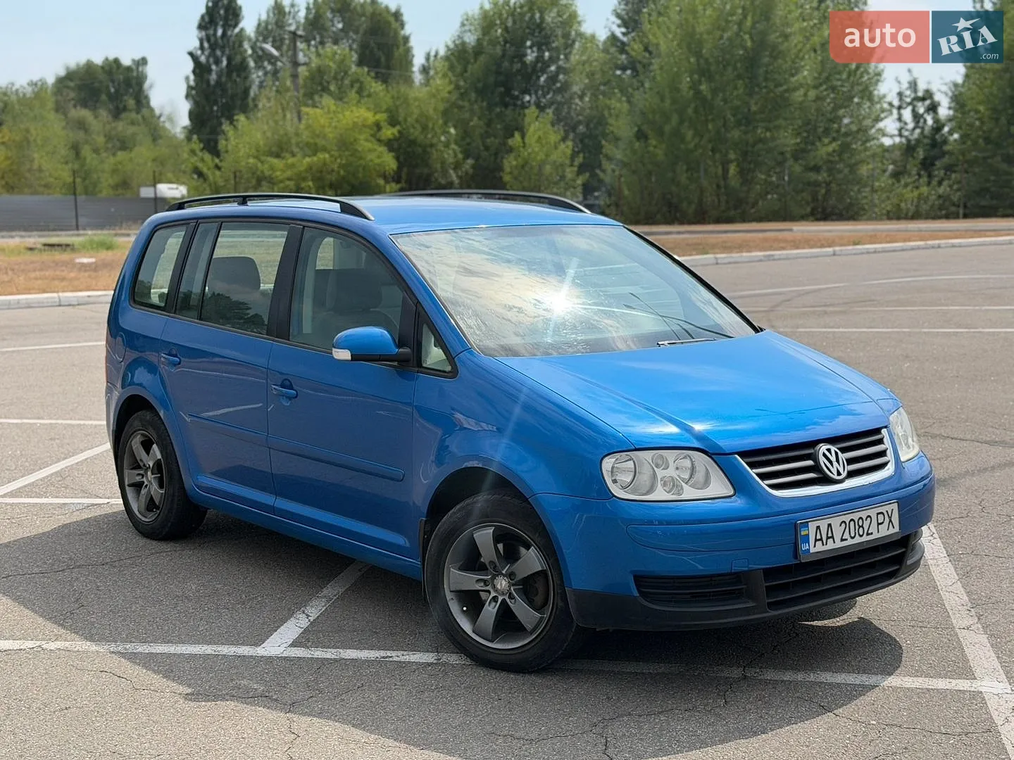 Volkswagen Touran, 2004