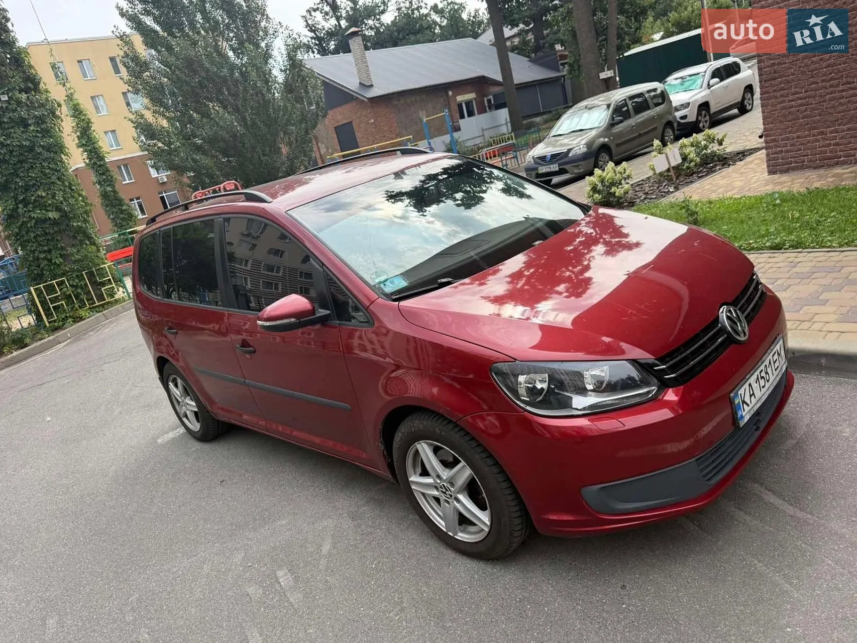 Volkswagen Touran, 2012
