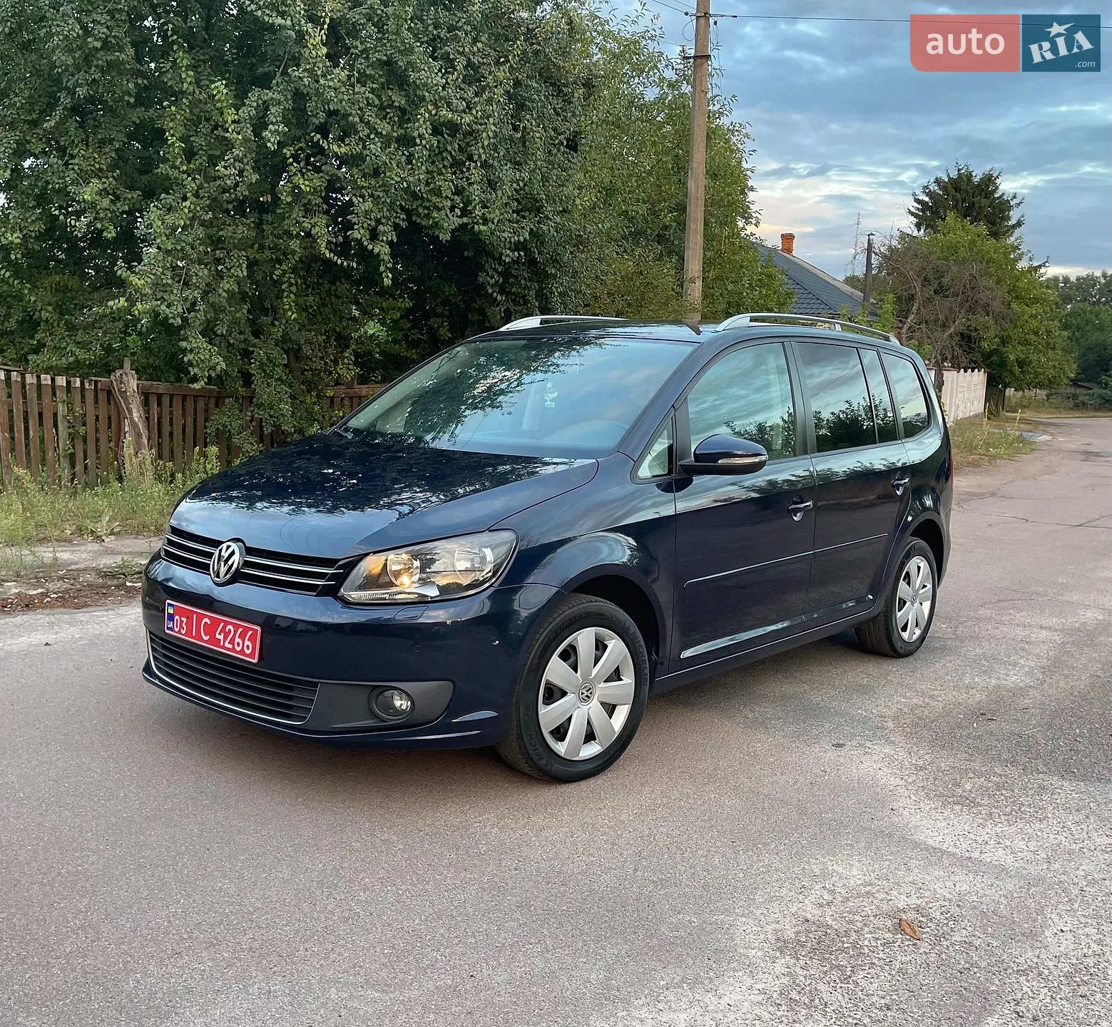 Volkswagen Touran, 2014