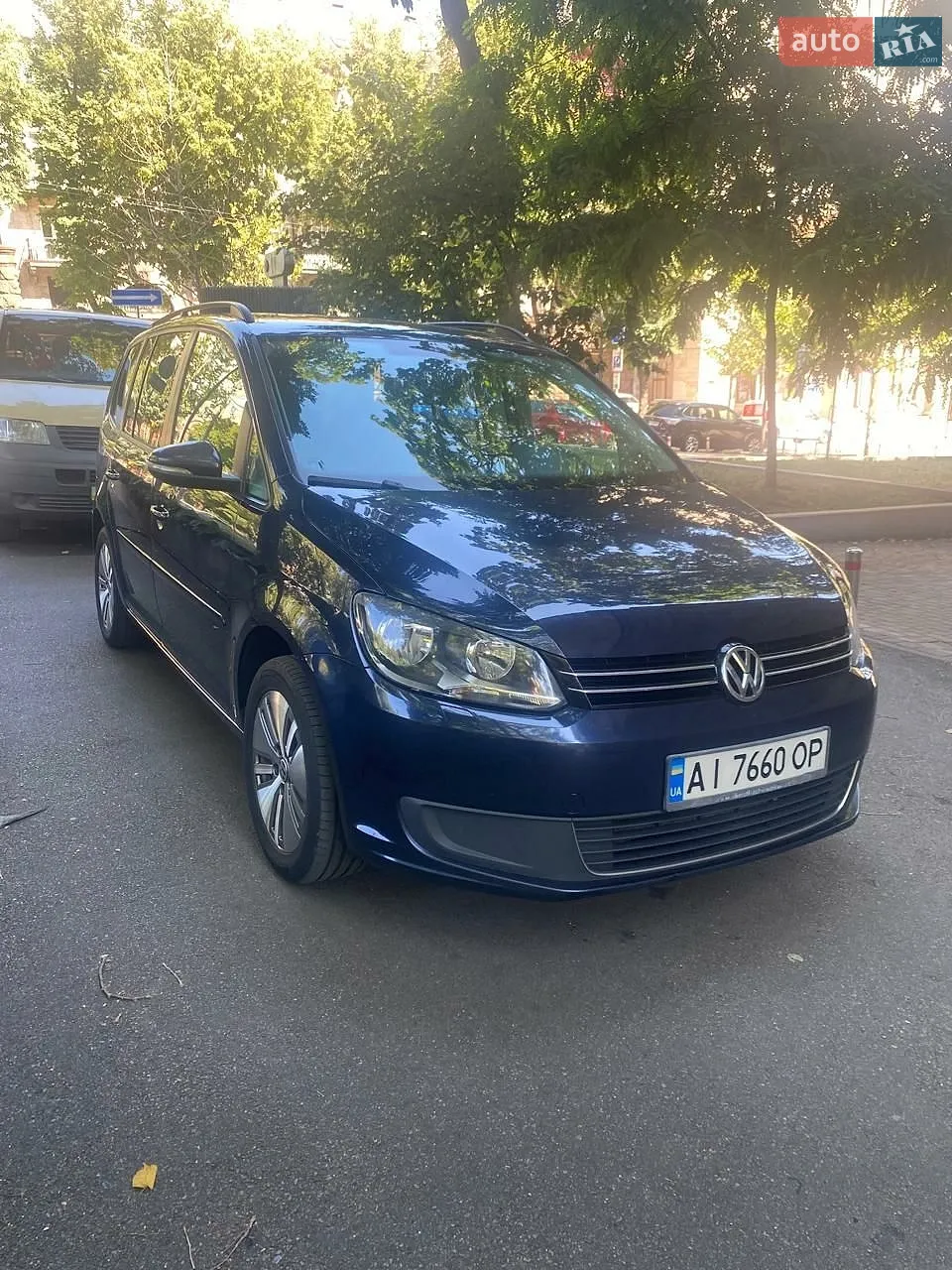 Volkswagen Touran, 2014