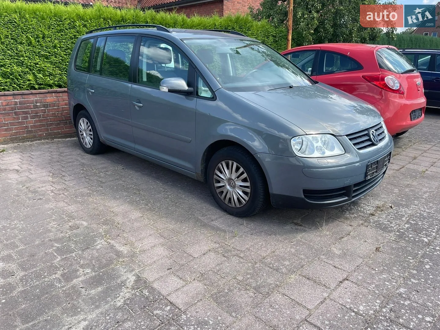 Volkswagen Touran, 2005