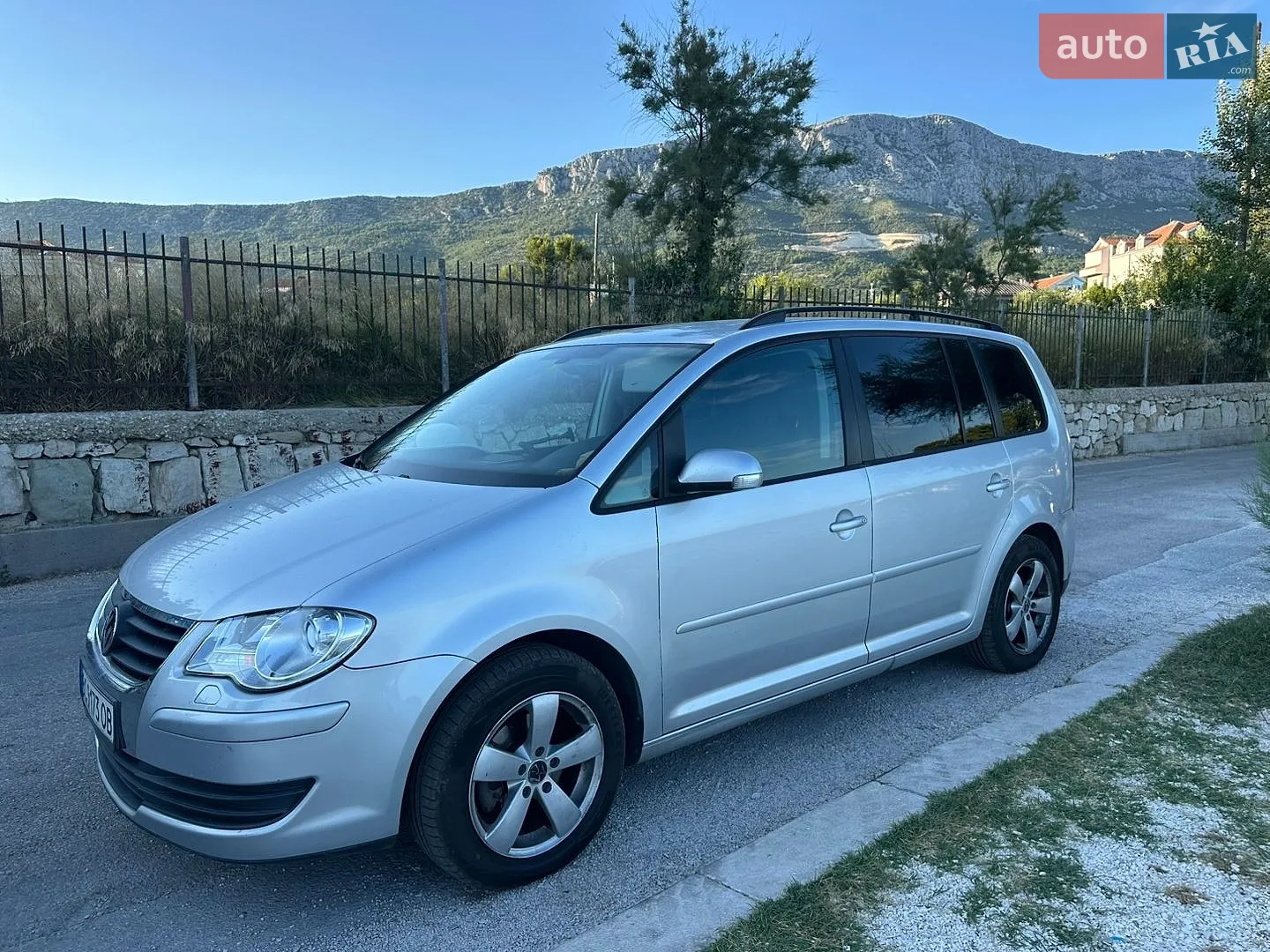Volkswagen Touran, 2009