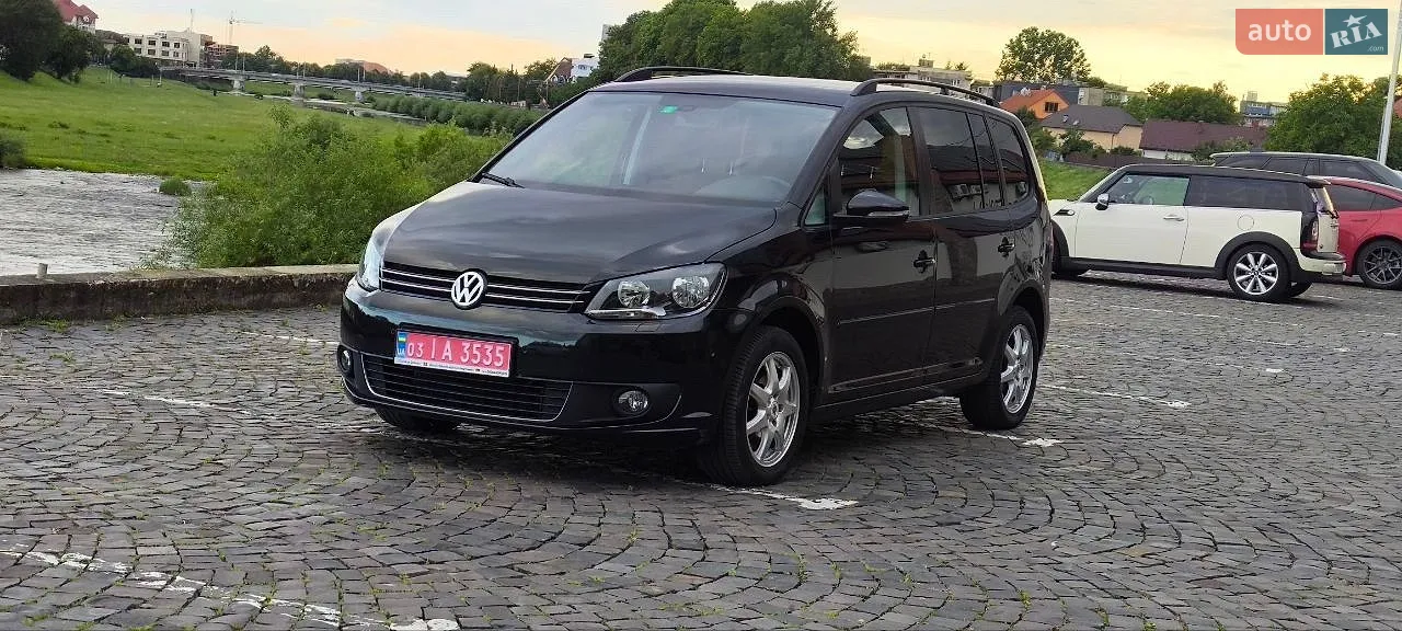 Volkswagen Touran, 2015
