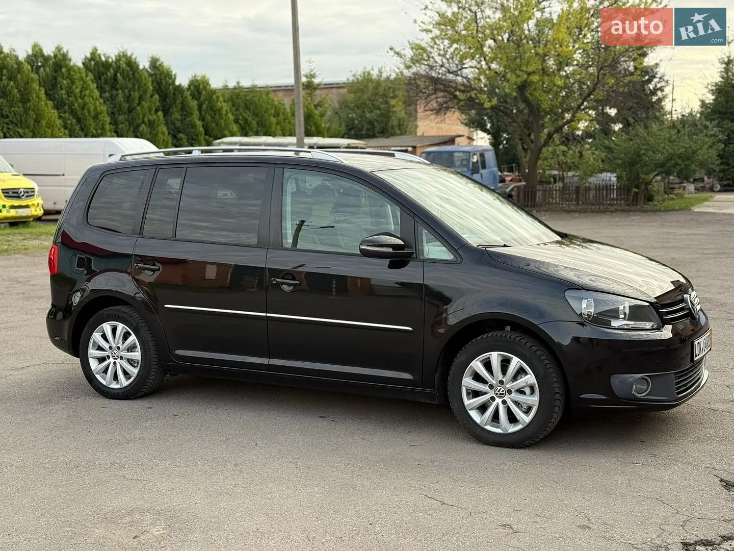 Volkswagen Touran, 2012