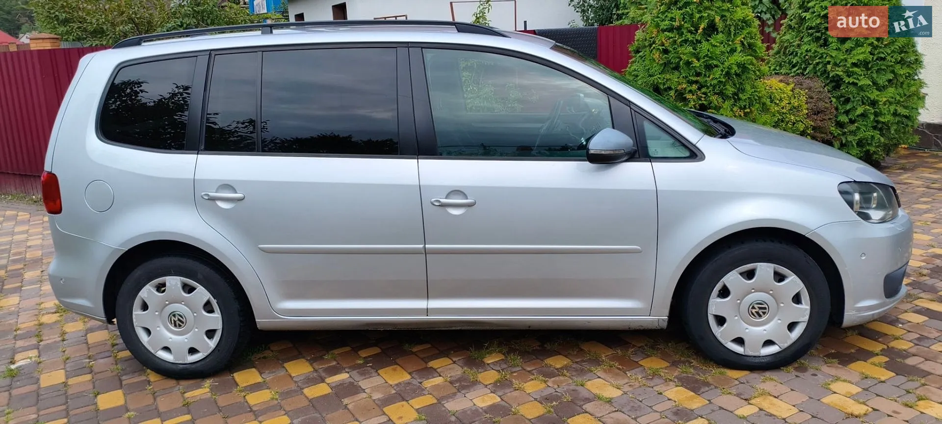Volkswagen Touran, 2012