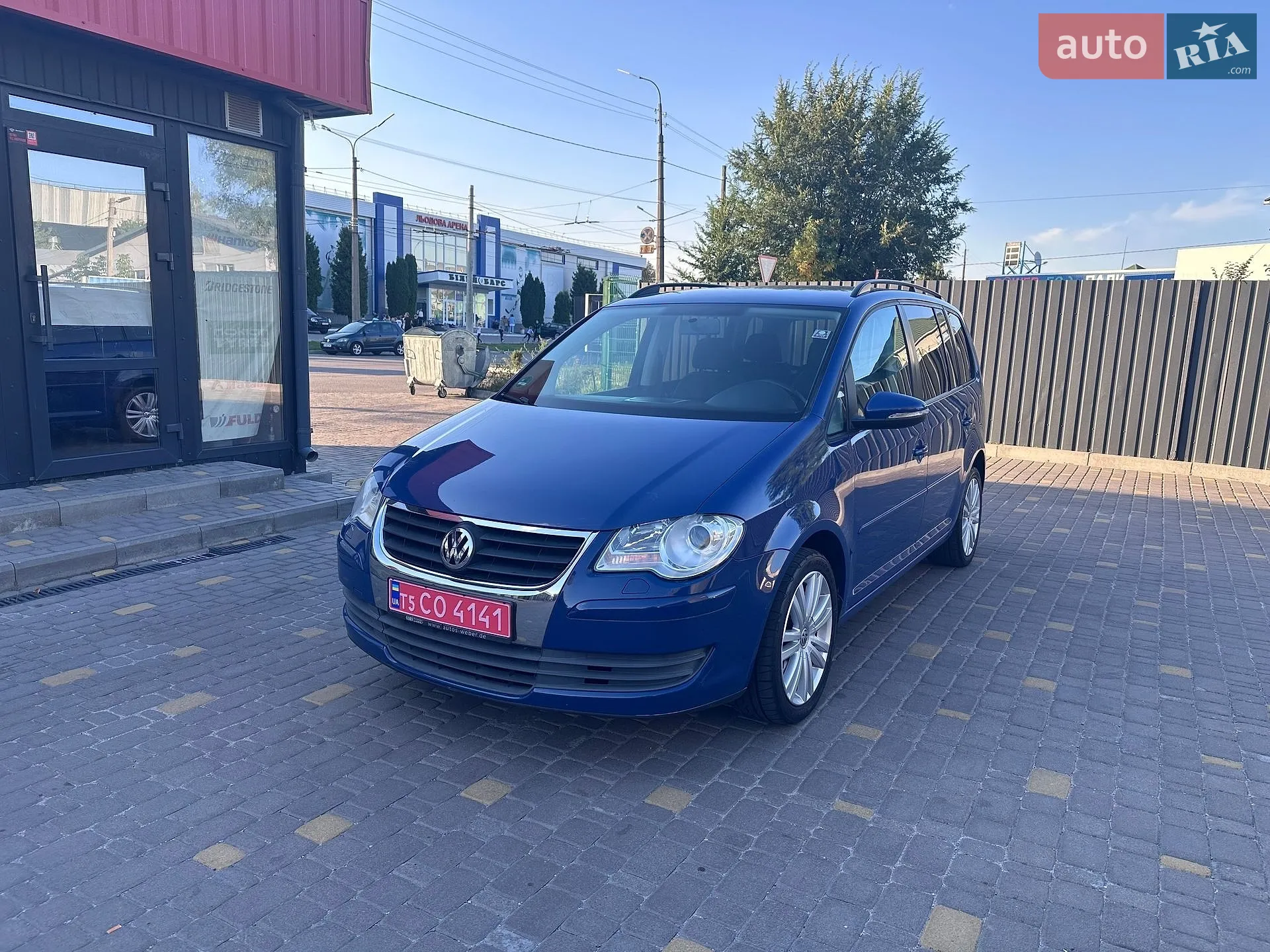 Volkswagen Touran, 2010