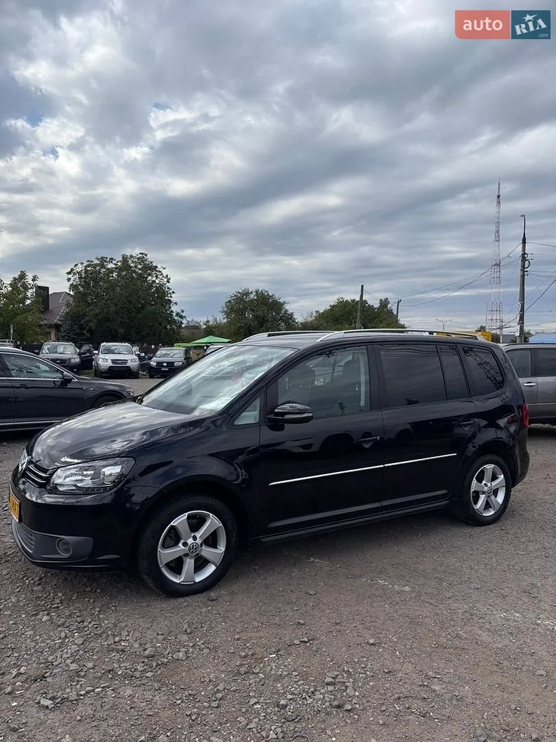 Volkswagen Touran, 2013