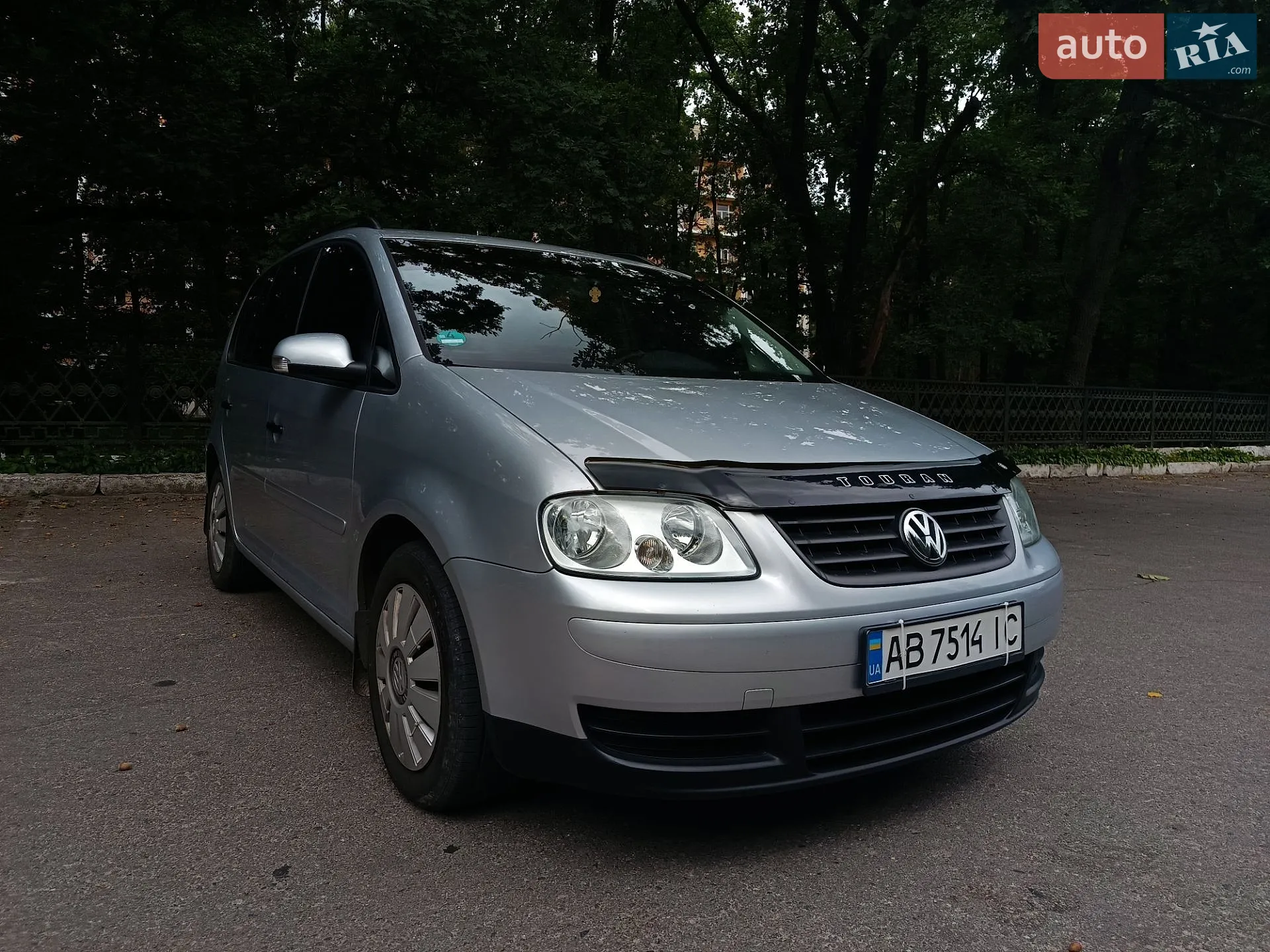 Volkswagen Touran, 2005