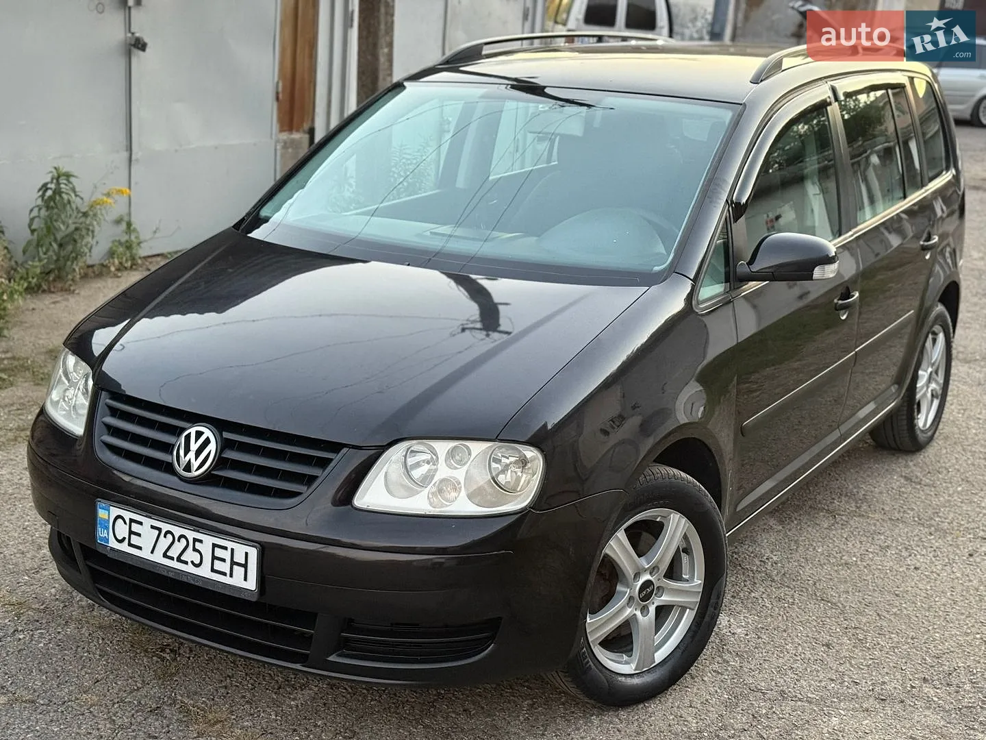 Volkswagen Touran, 2003