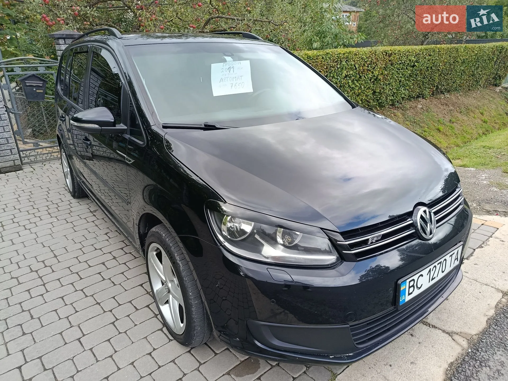 Volkswagen Touran, 2011