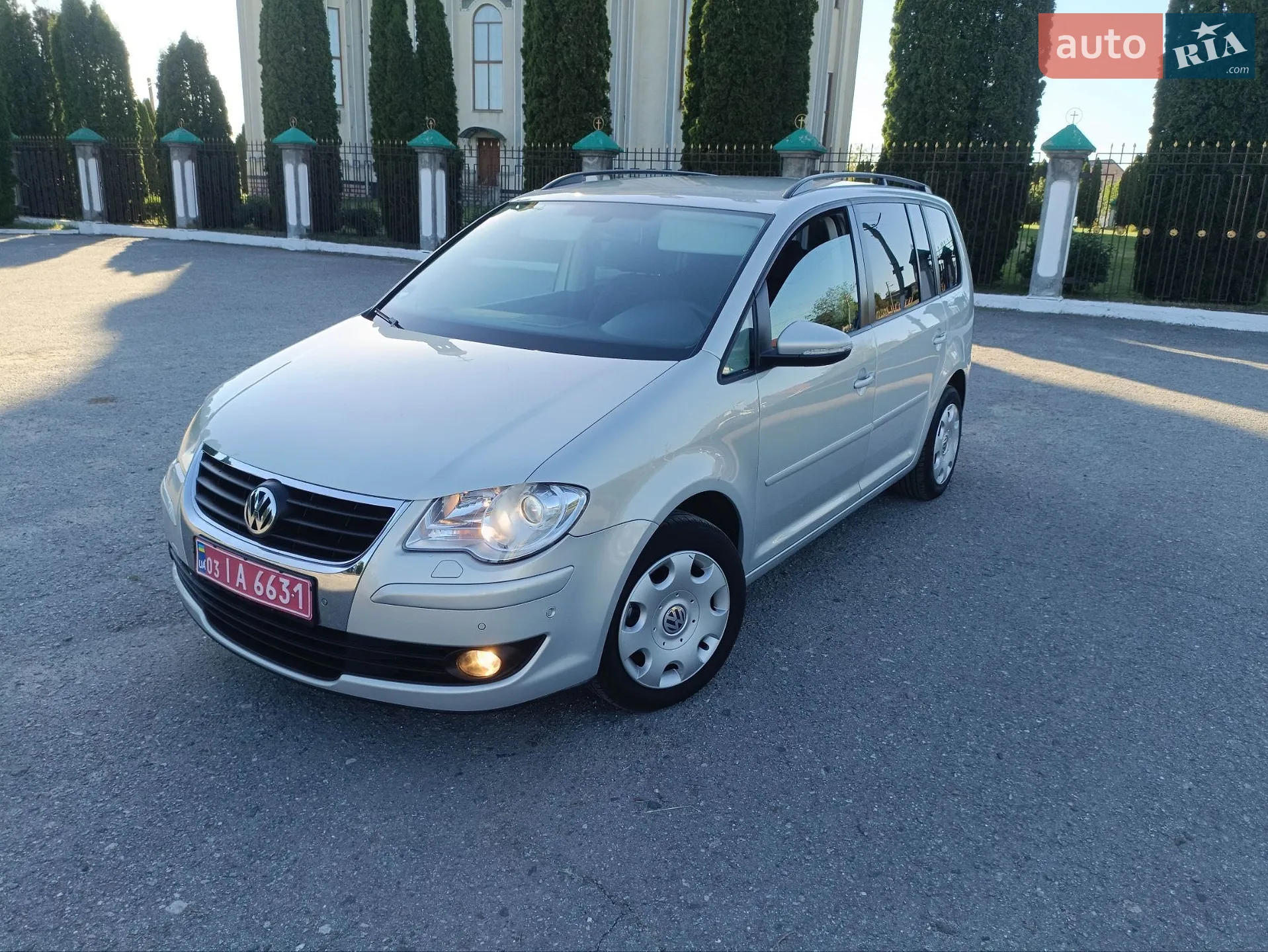 Volkswagen Touran, 2009