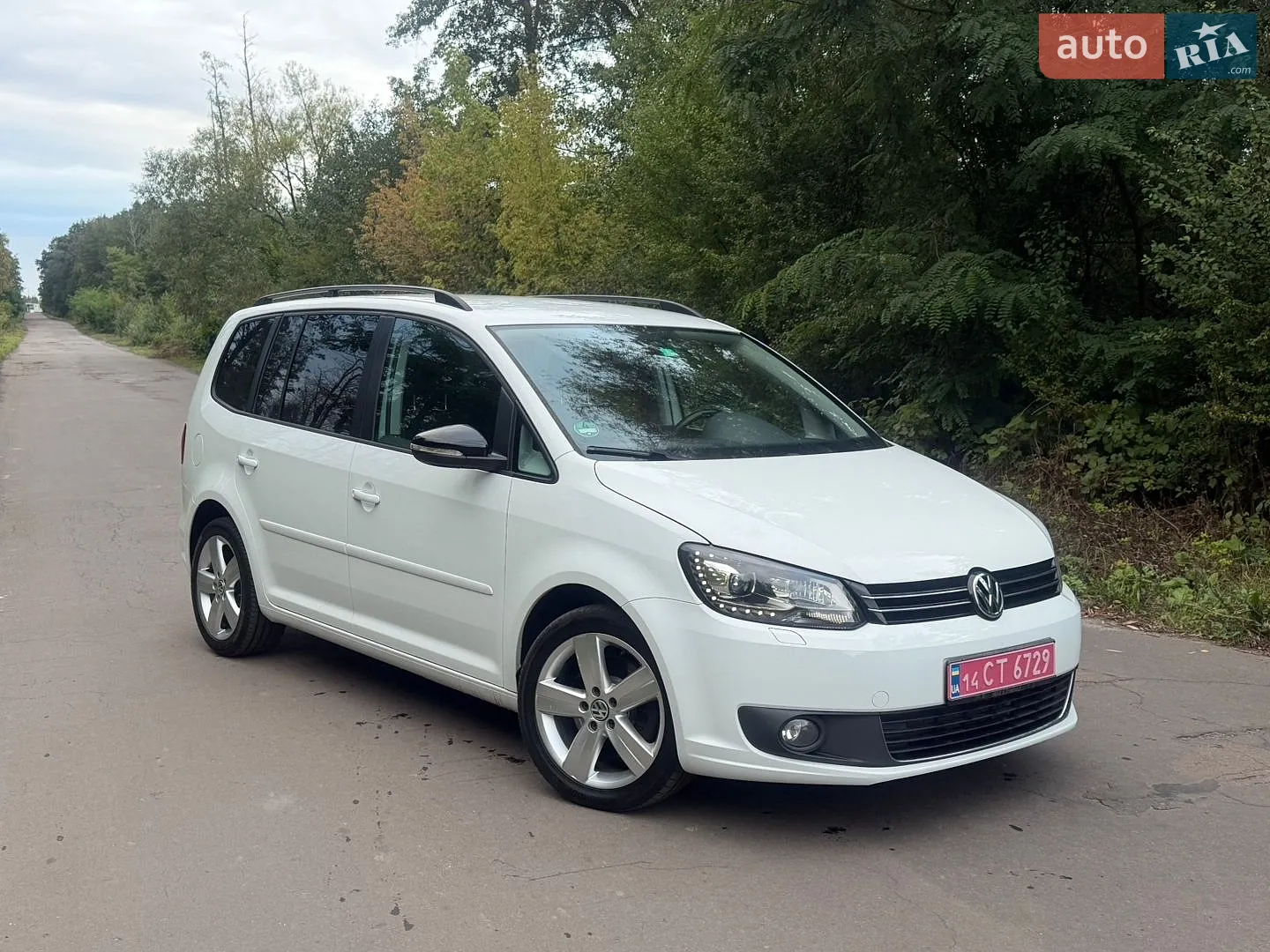 Volkswagen Touran, 2015