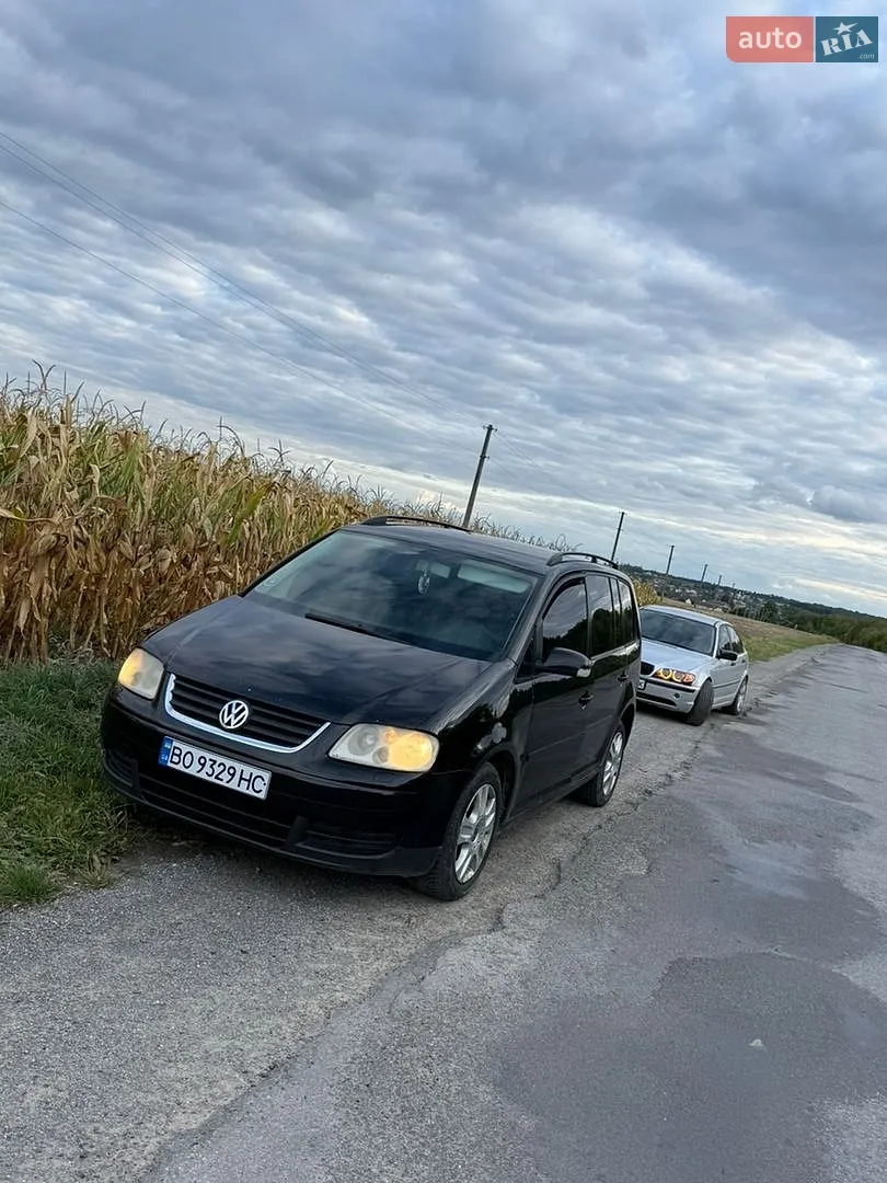Volkswagen Touran, 2005
