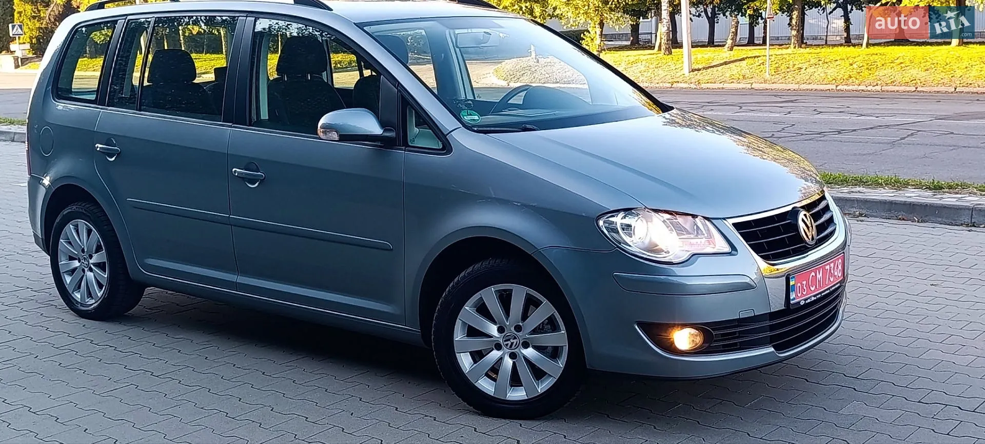 Volkswagen Touran, 2010