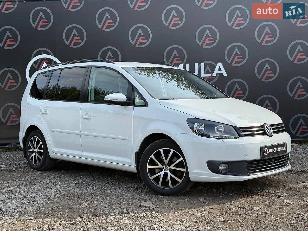 Volkswagen Touran, 2015