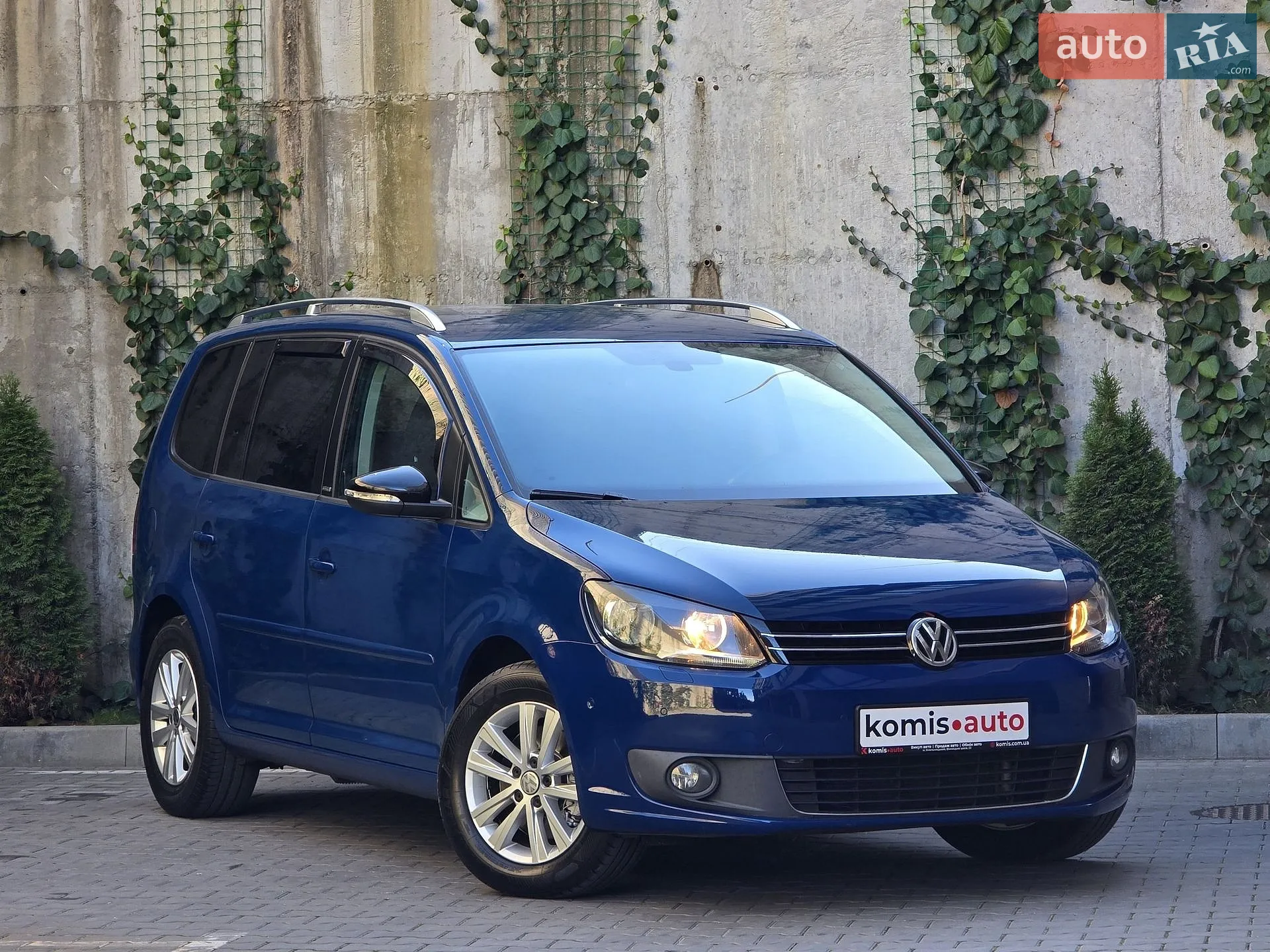 Volkswagen Touran, 2012