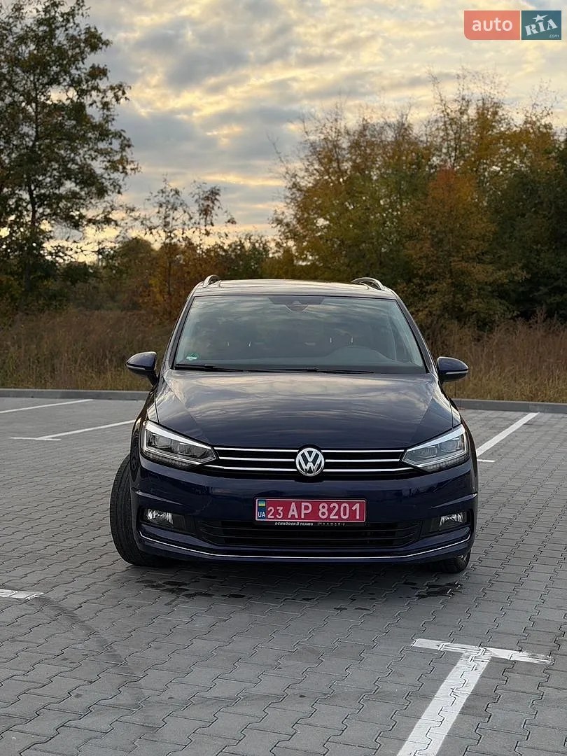 Volkswagen Touran, 2020