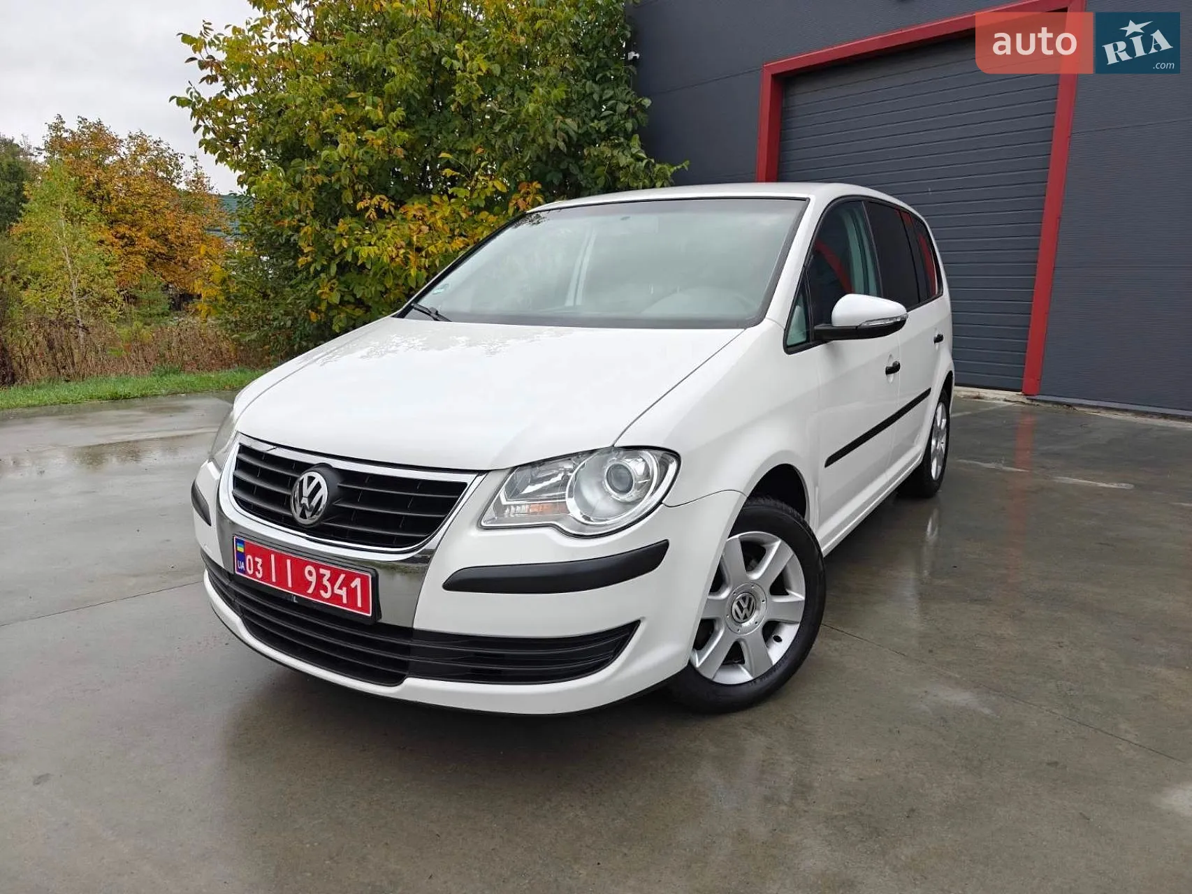 Volkswagen Touran, 2010