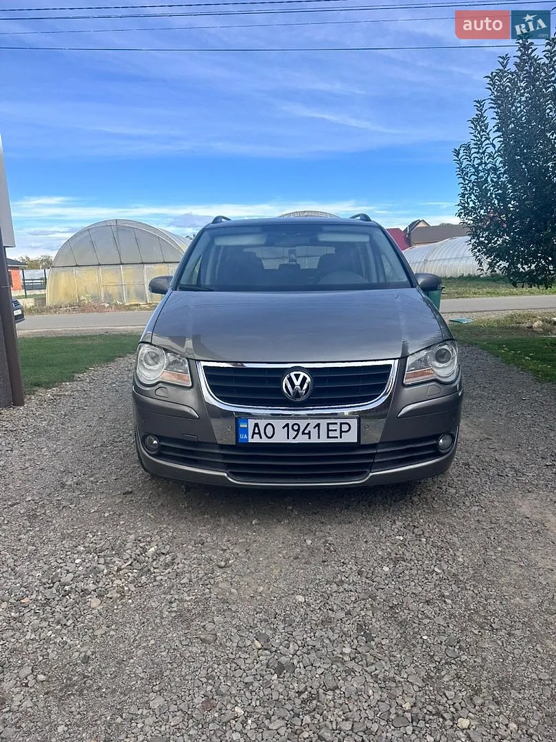 Volkswagen Touran, 2008