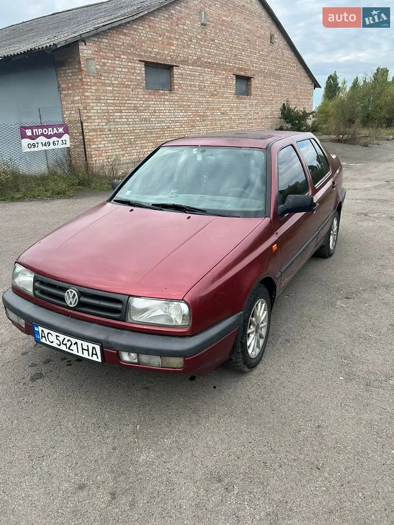 Volkswagen Vento, 1994