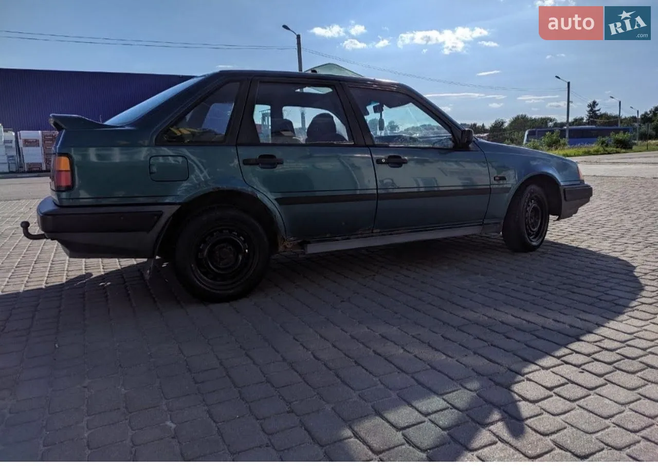 Volvo 440, 1991