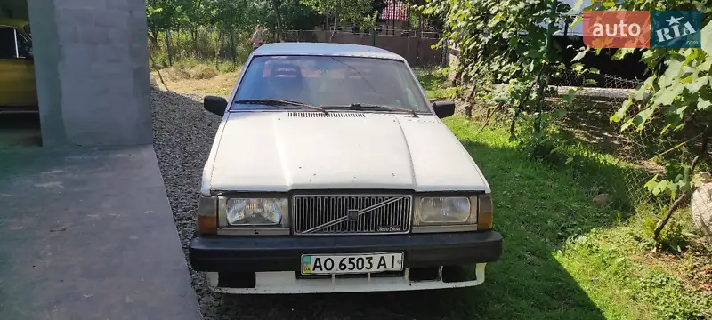 Volvo 740, 1985