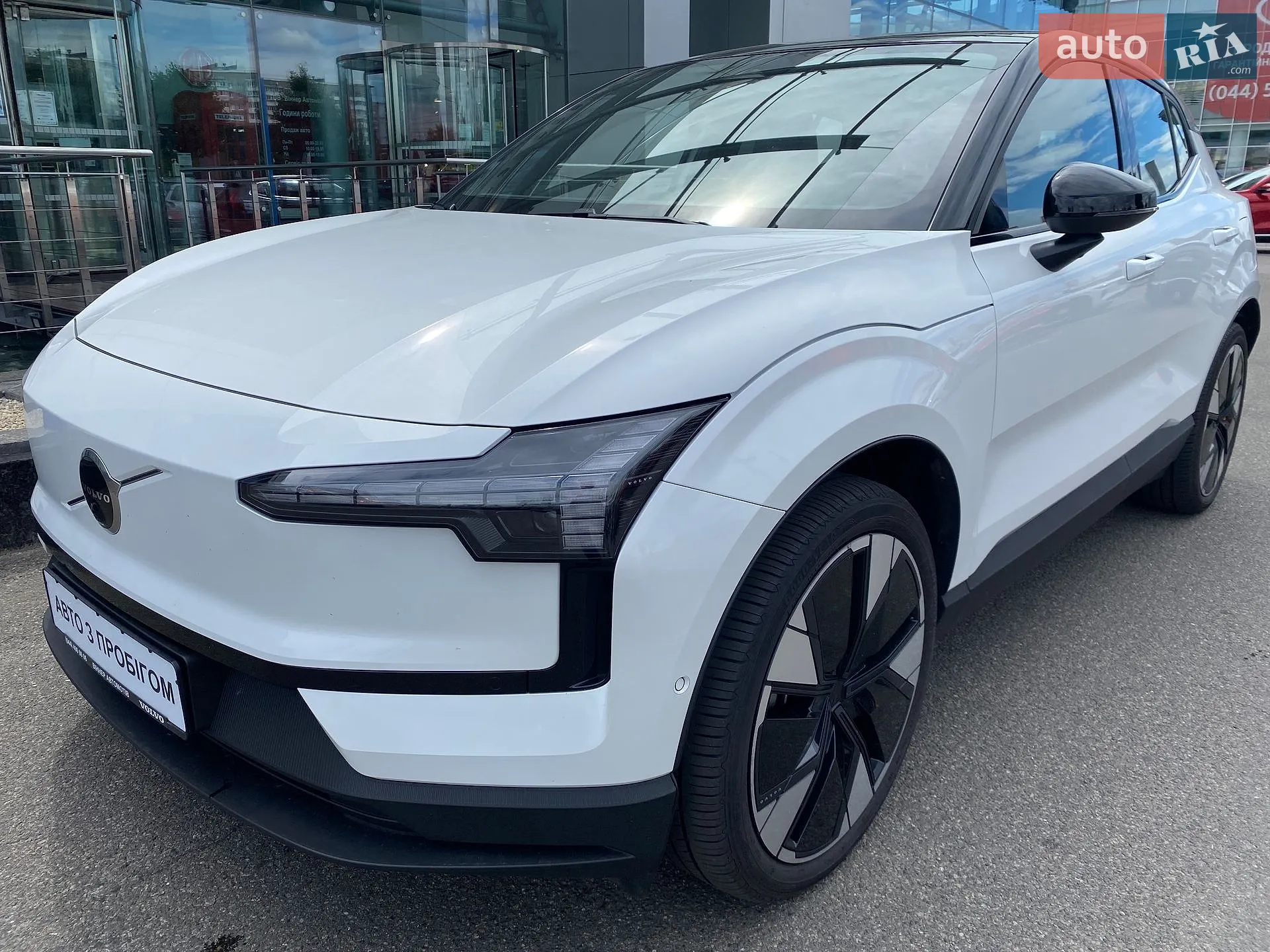 Volvo EX30, 2025