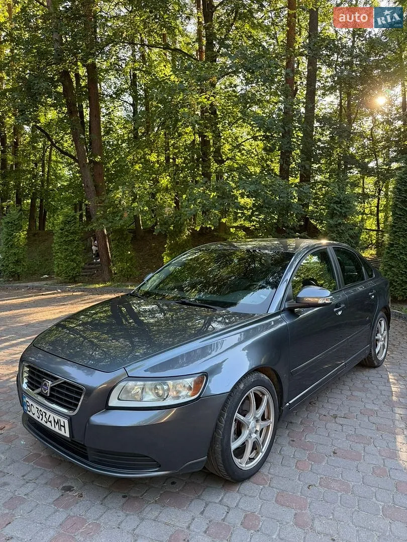 Volvo S40, 2010
