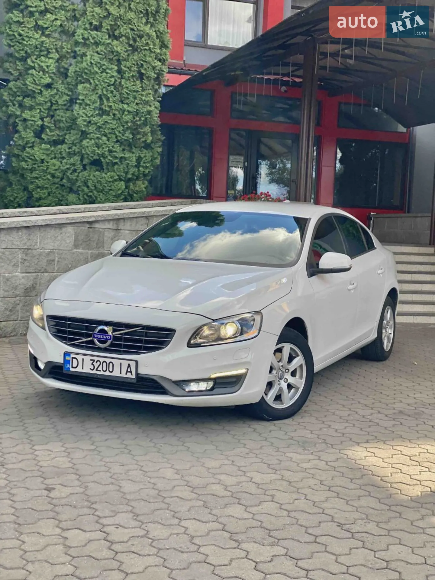 Volvo S60, 2013