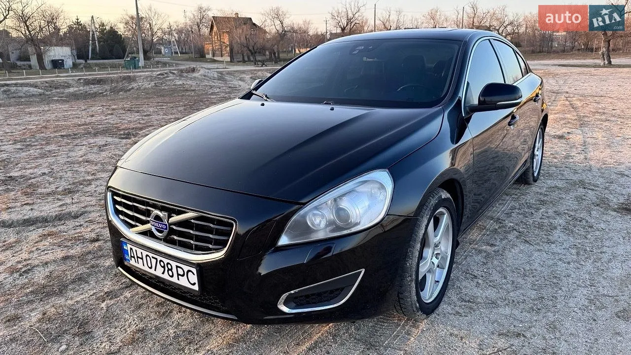 Volvo S60, 2013