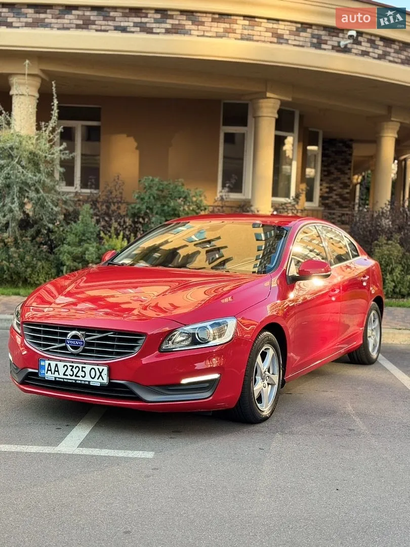 Volvo S60, 2015