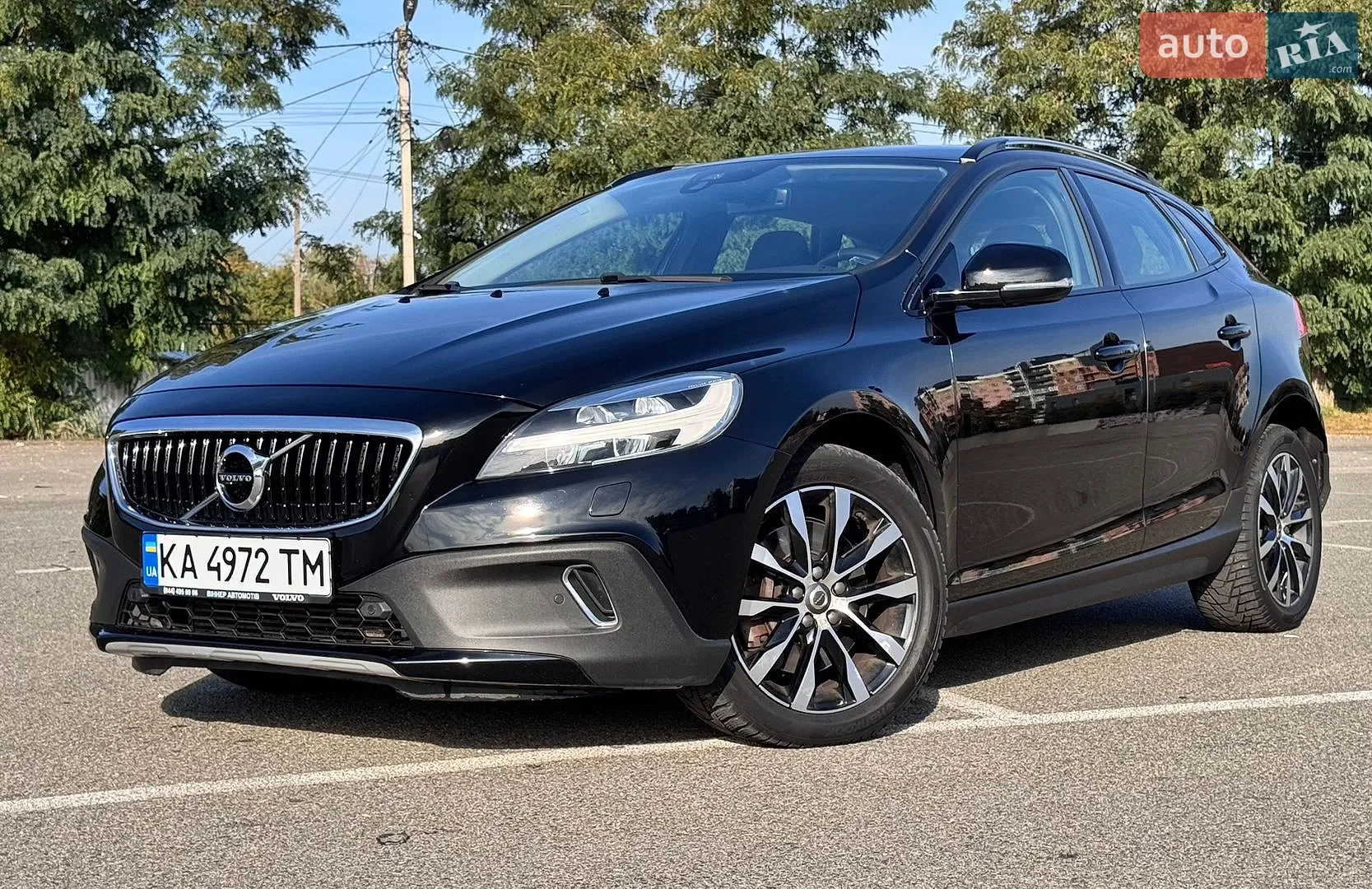 Volvo V40 Cross Country, 2019