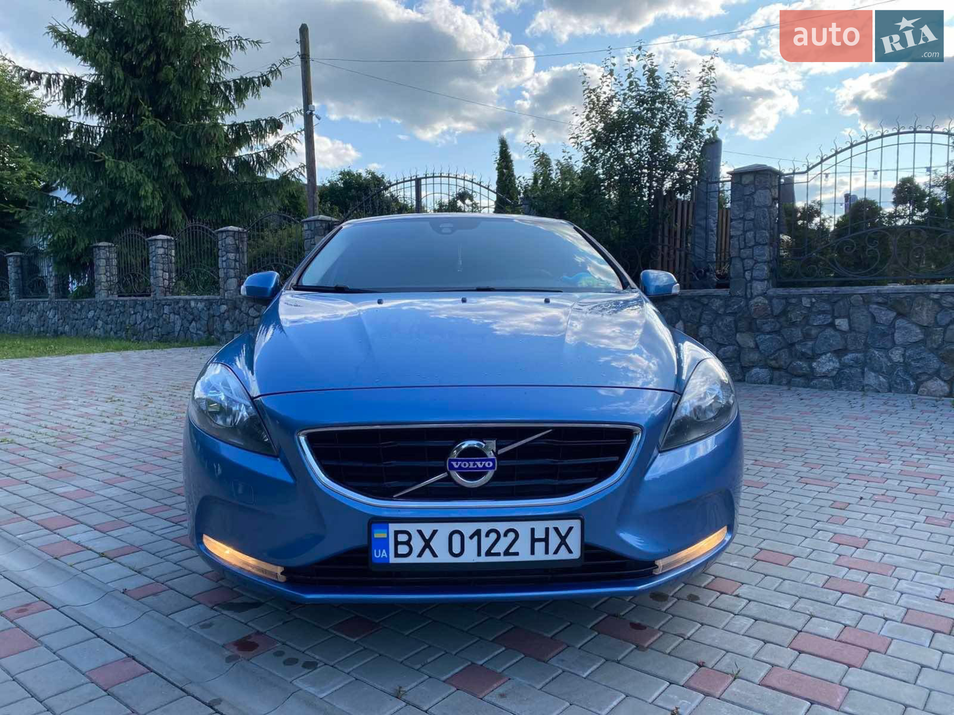 Volvo V40, 2014