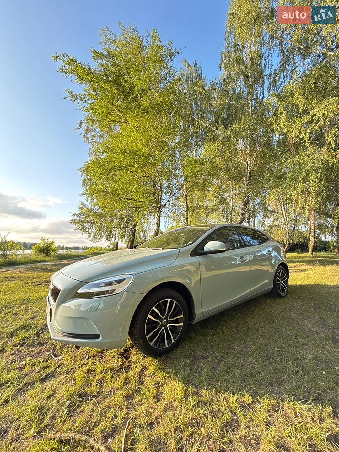 Volvo V40, 2017